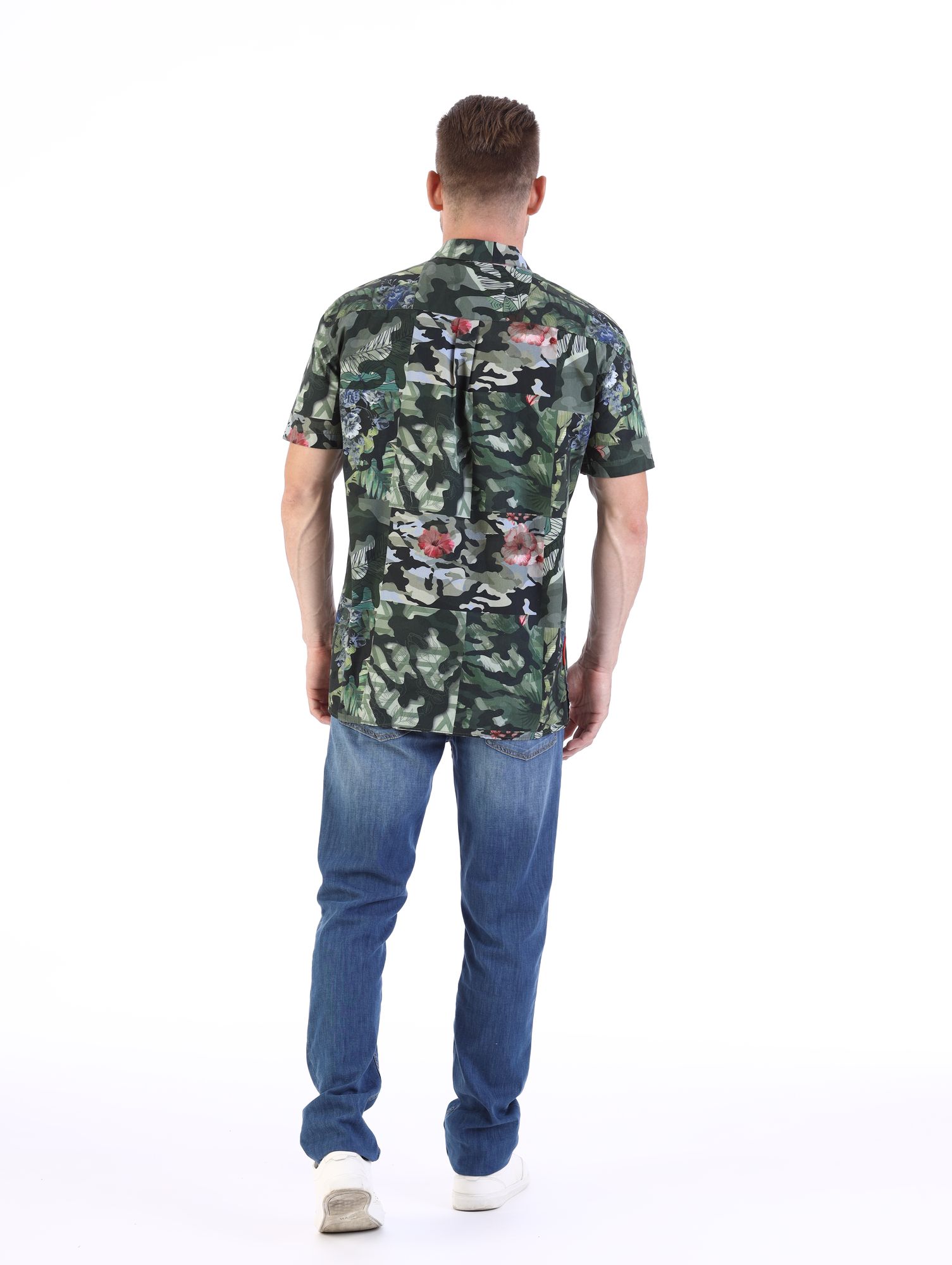 30014991_10007372 Сорочка Strellson Зеленый