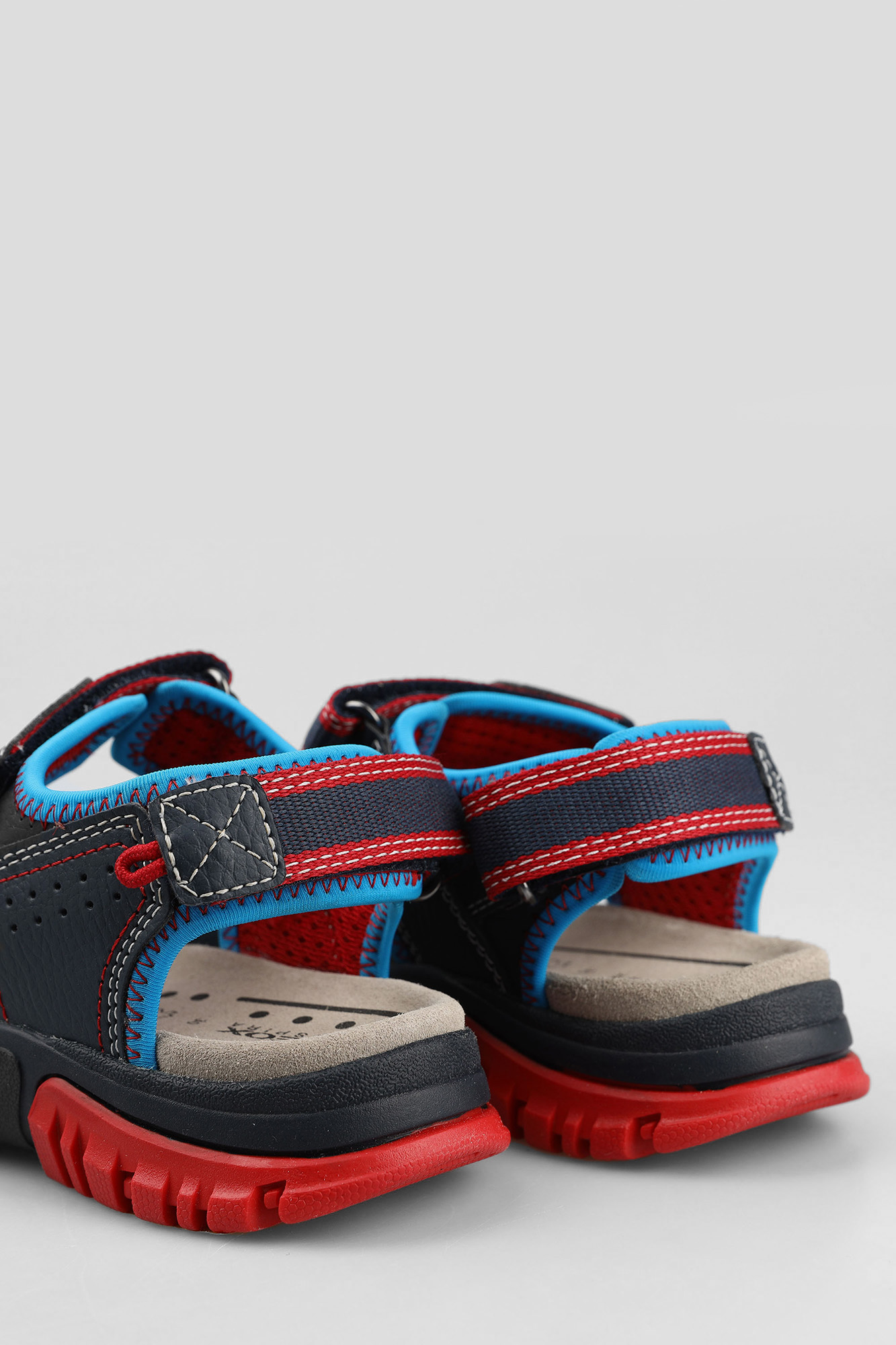 J25GHB0FE15C Сандалии Geox Синий