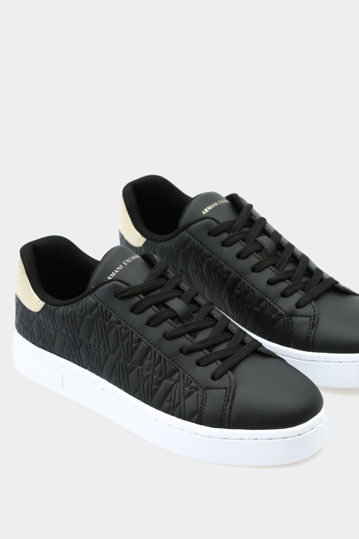 XDX165_XV891_T780 Кроссовки Armani Exchange Черный