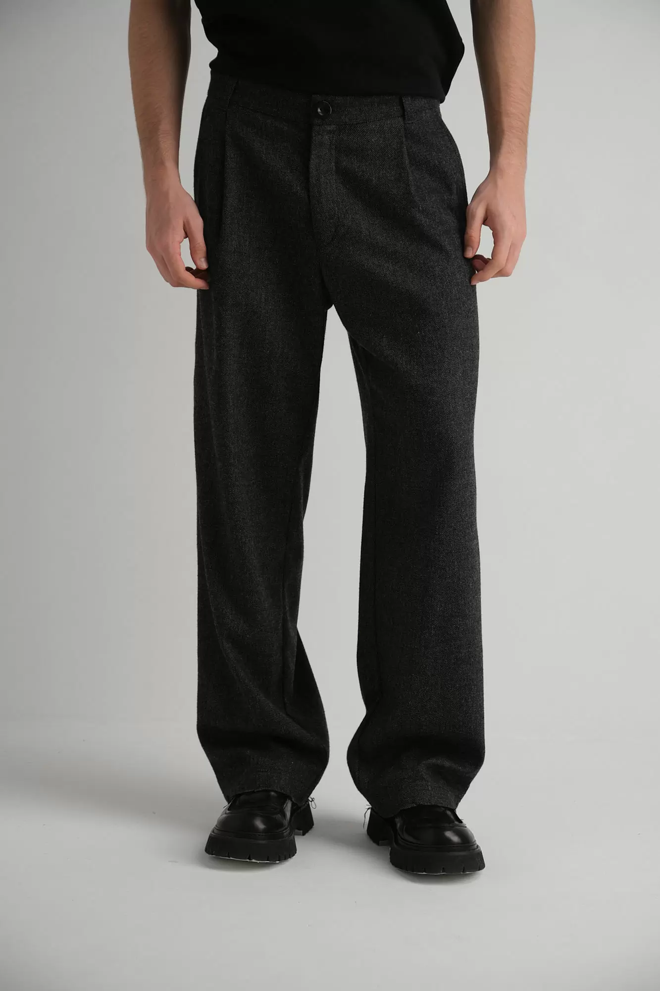 M-242-THT-56-0083 Брюки The Hills Серый