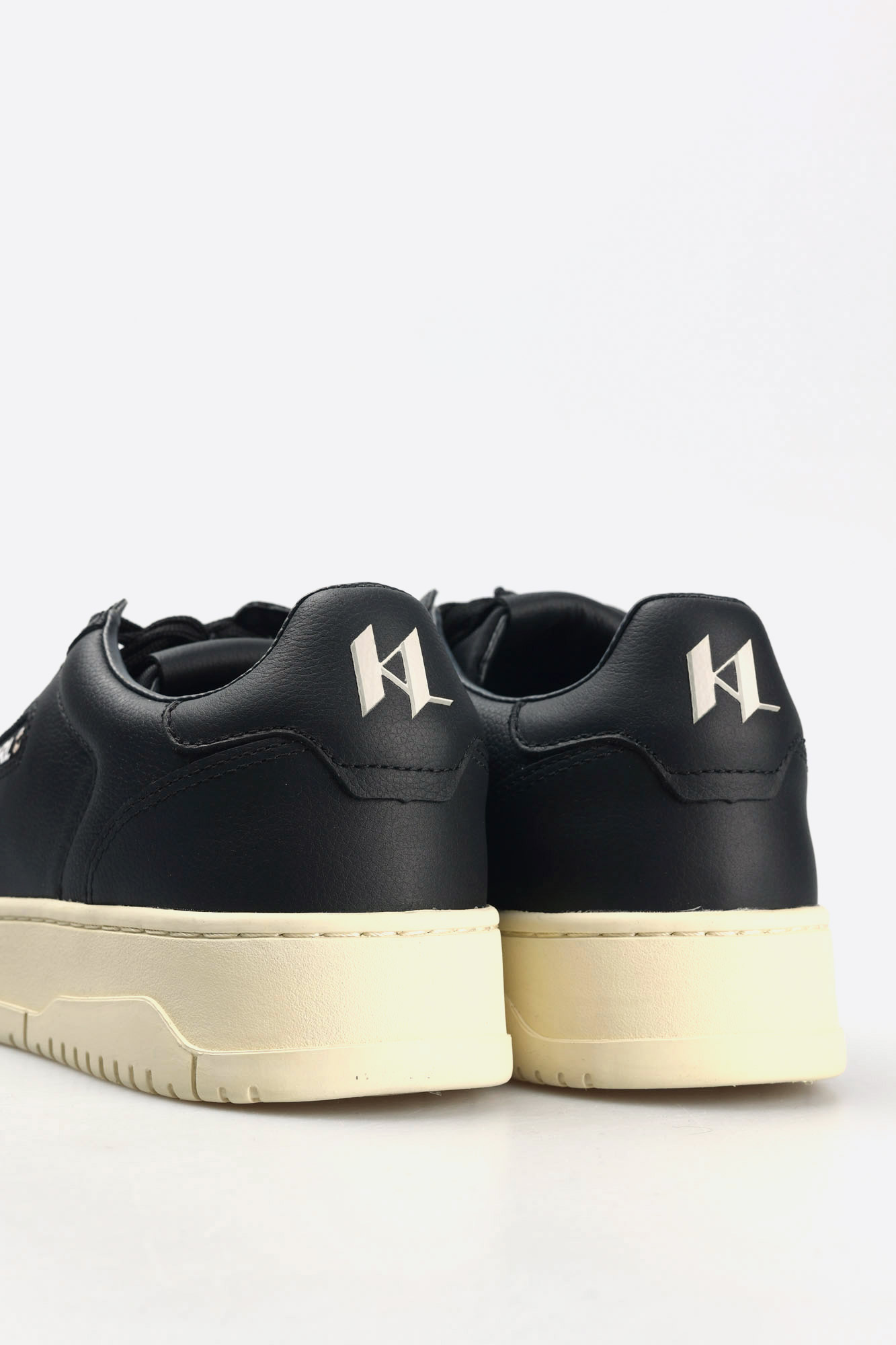 541470_855014 Кеды Karl Lagerfeld Черный