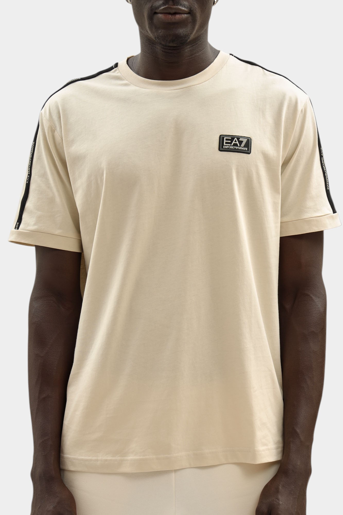 7M000956_AF10375 Футболка EA7 Молочный