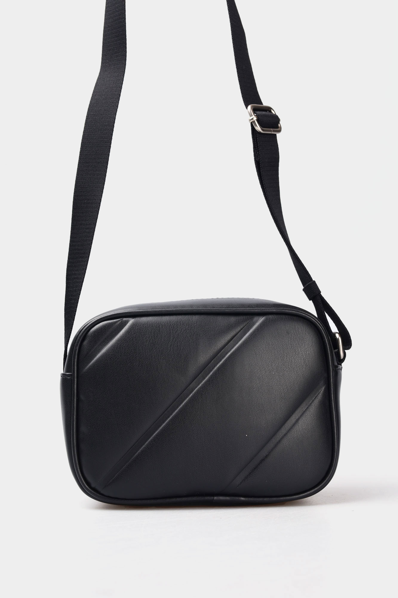 K60K611821 Сумка Calvin Klein Jeans Черный
