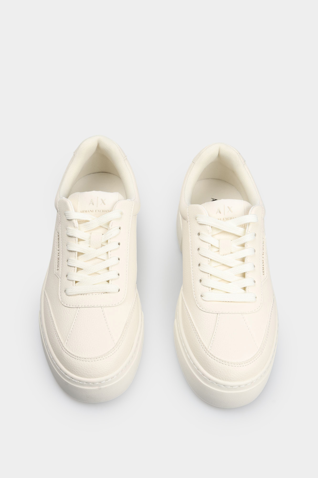 XW001662_AF17351 Кеды Armani Exchange Белый