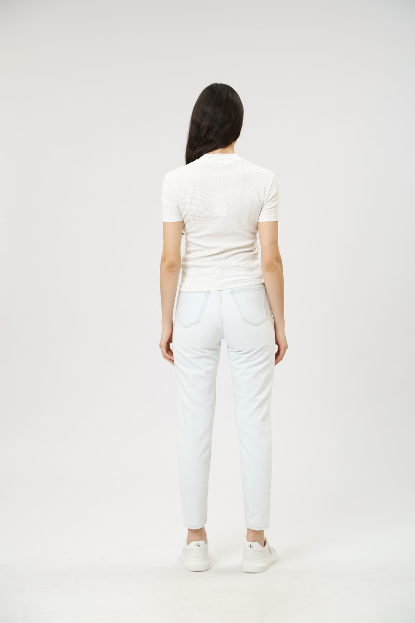 J20J223169 футболка calvin klein jeans 