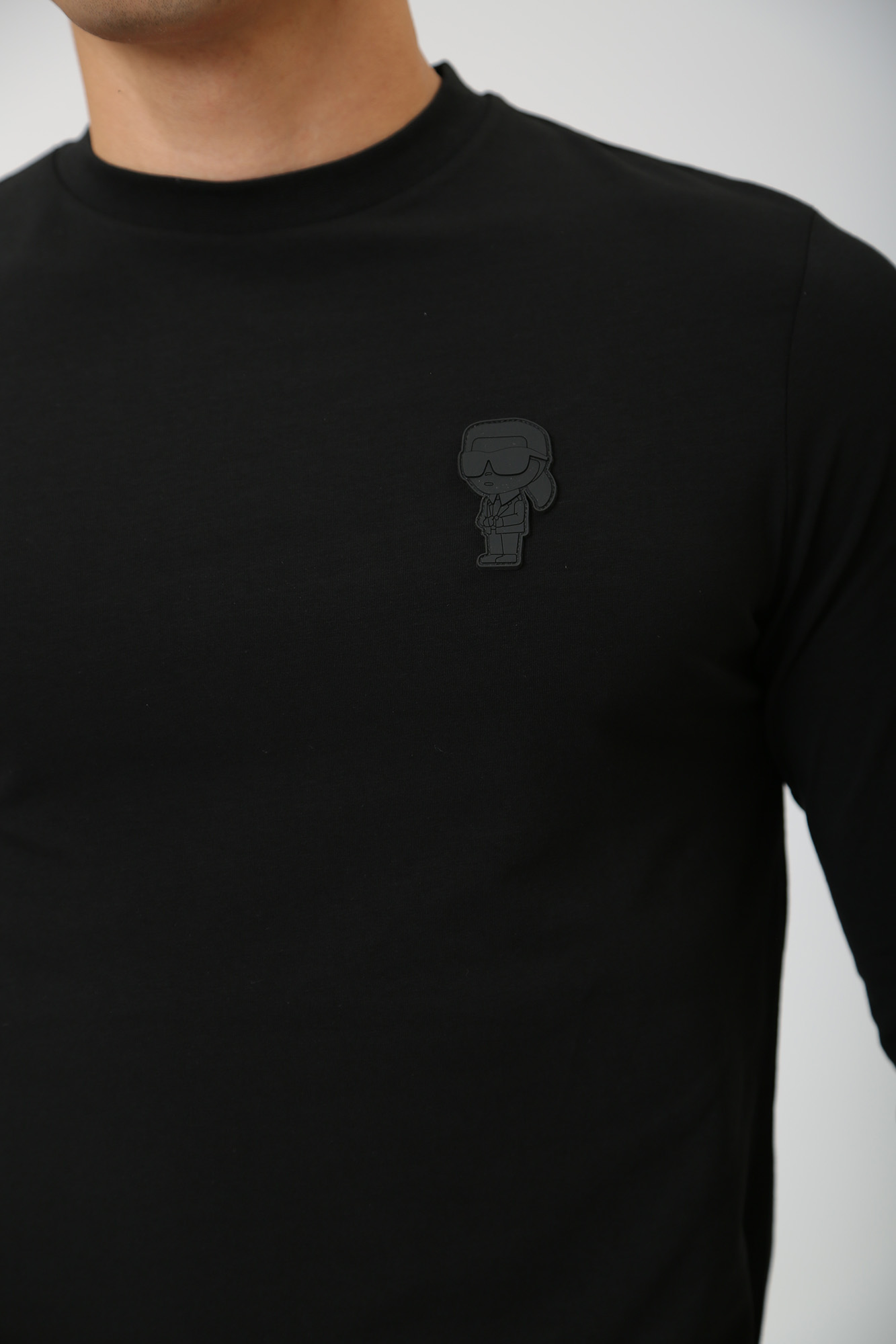 533221_755401 Лонгслив Karl Lagerfeld Черный