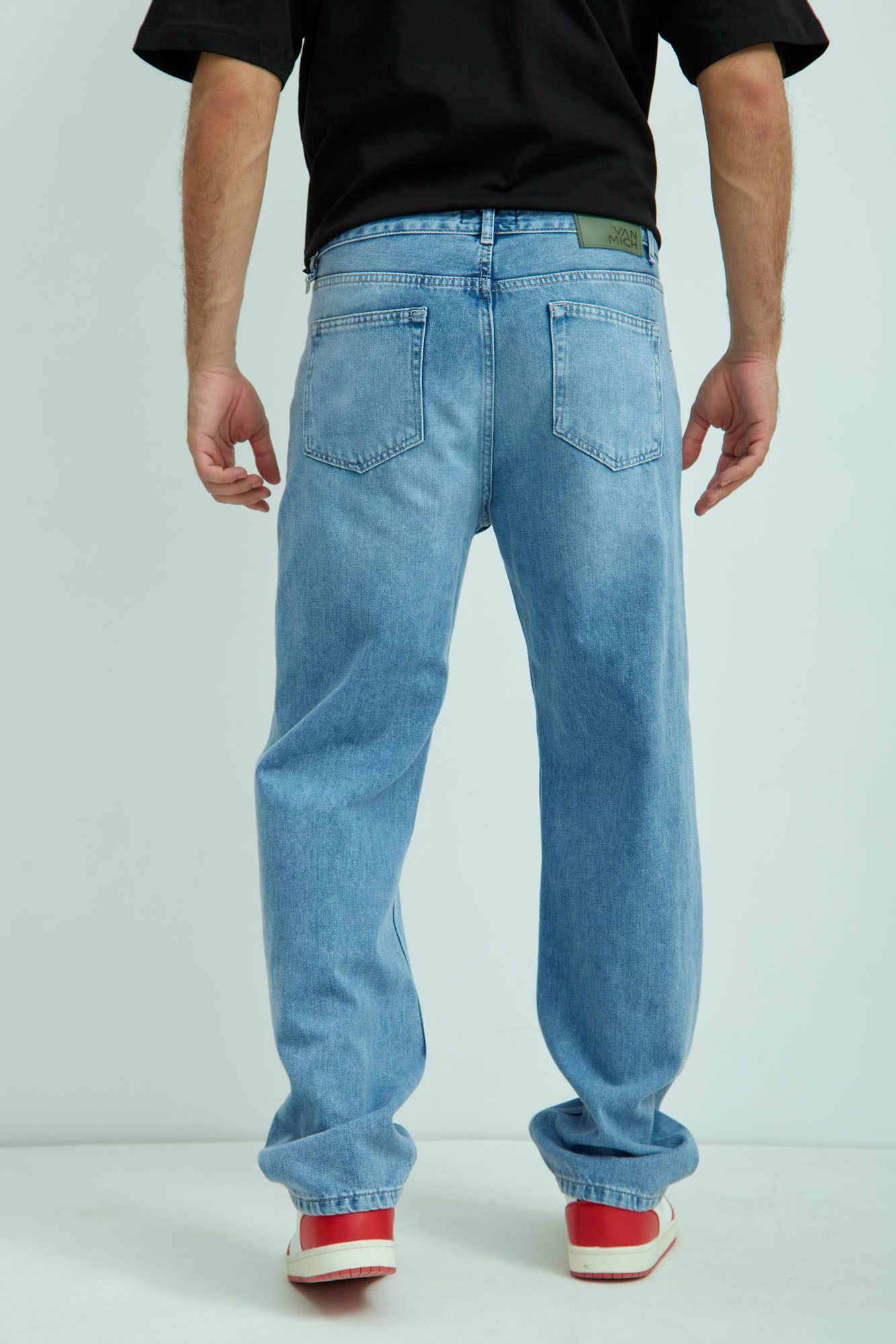 VM-OMA-33-024 Джинсы STRAIGHT  Van Mich Голубой