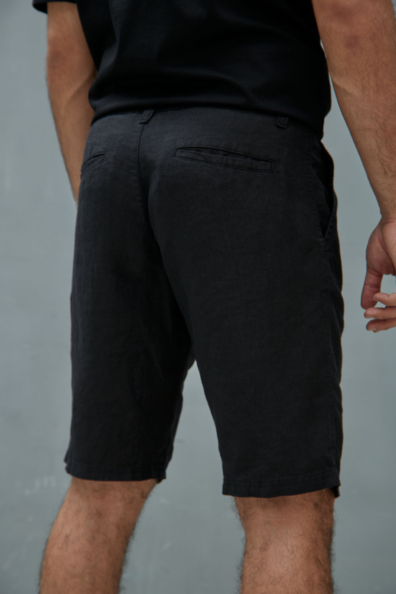 VM-OMA-55-010 Шорты льняные Van Mich Черный