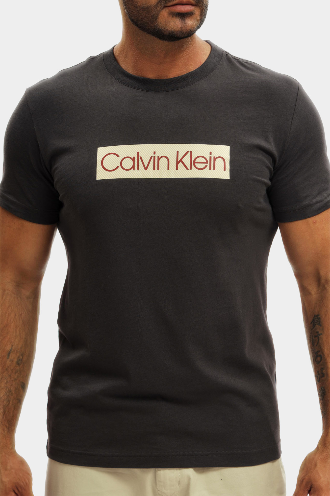 J30J327472 Футболка Calvin Klein Jeans Черный