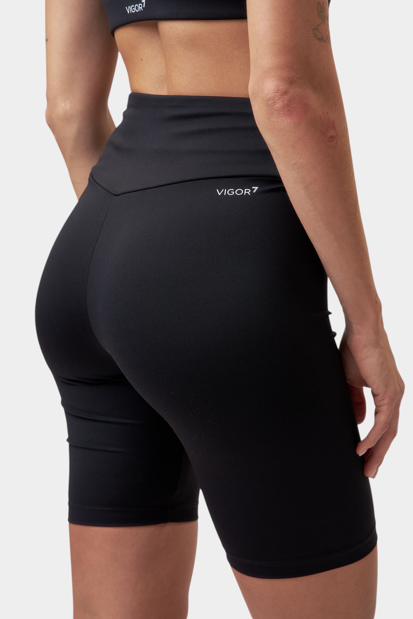 7W000511_AF12625 велосипедки ea7