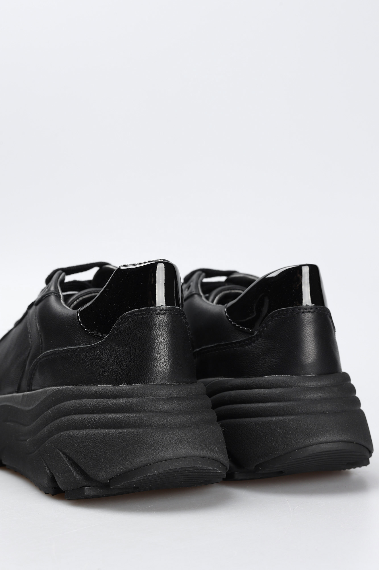 D35UFA0LM02C9 Кроссовки Geox Черный