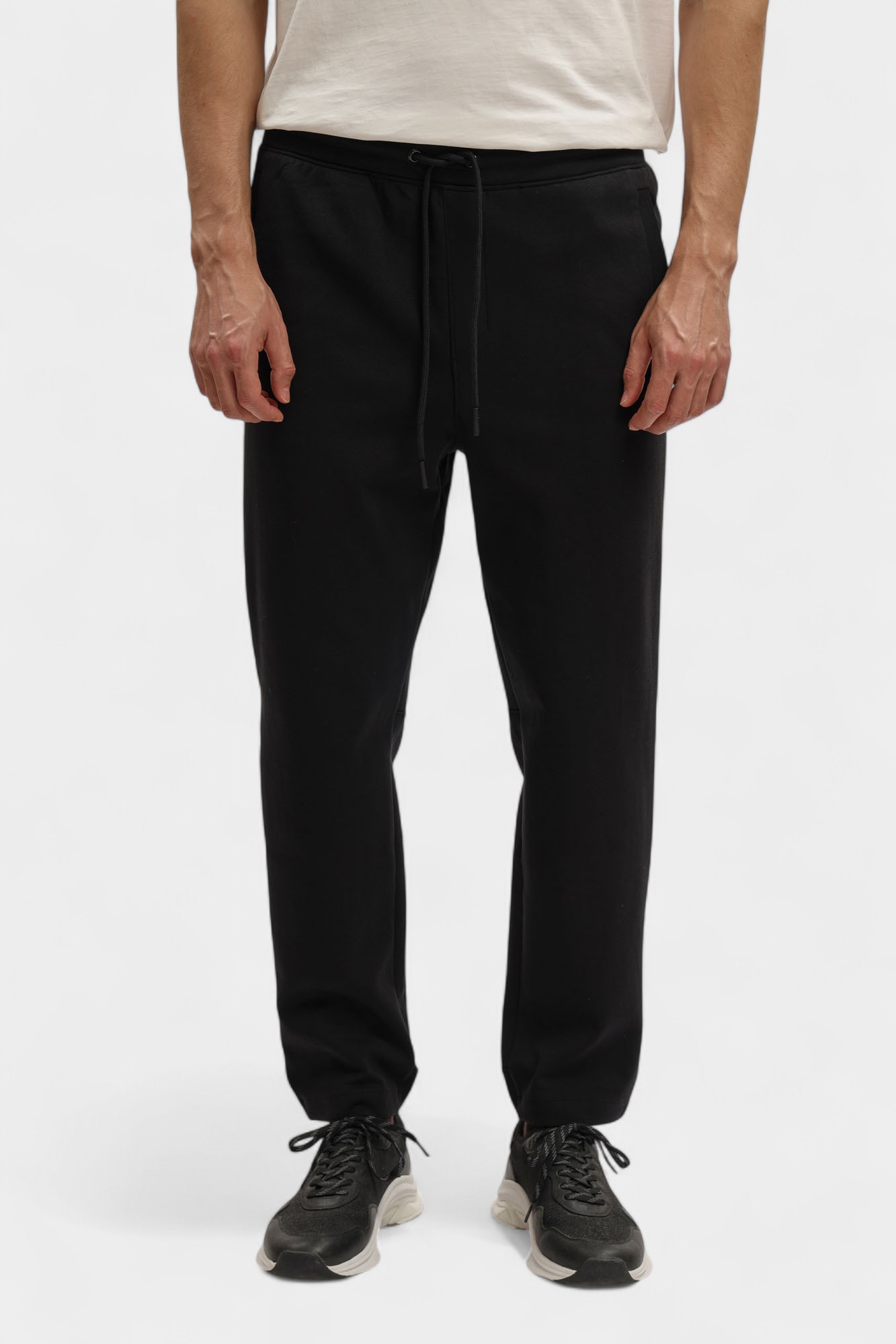 30048224_10018329 Брюки спортивные Strellson Черный