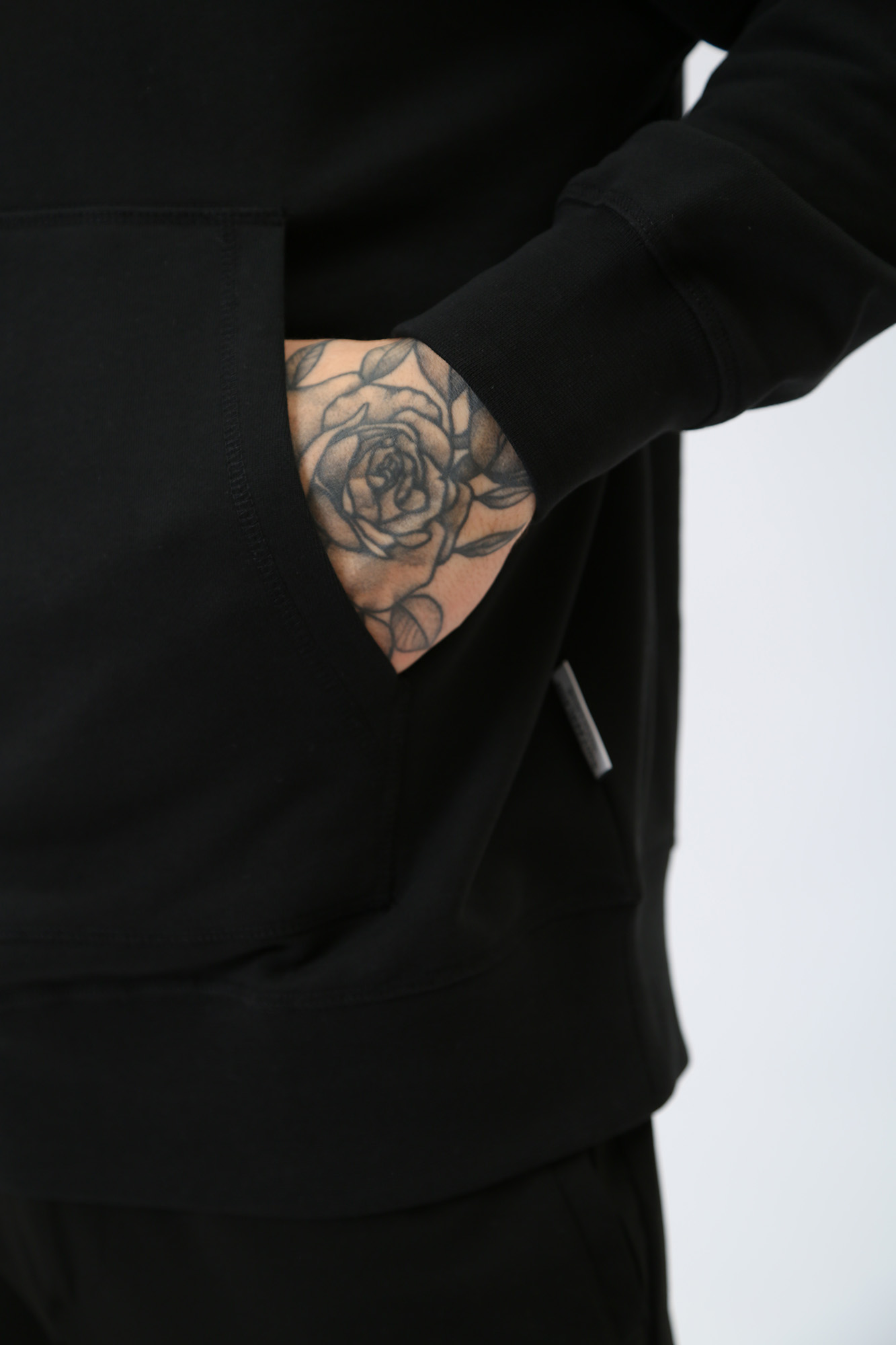 30036321_10014673 Худи Strellson Черный