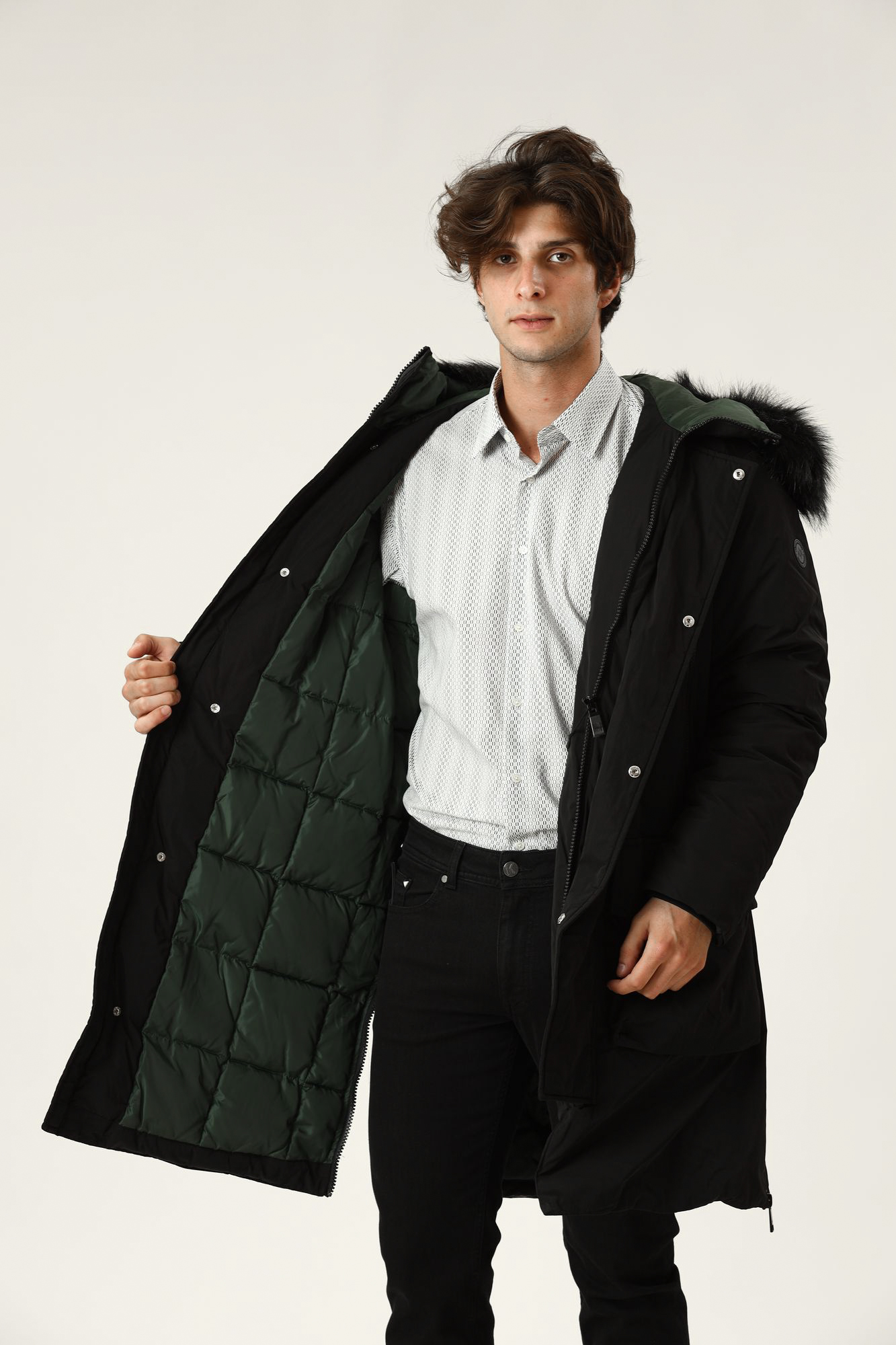 6KZL48_ZNITZ Парка утепленная Armani Exchange Черный