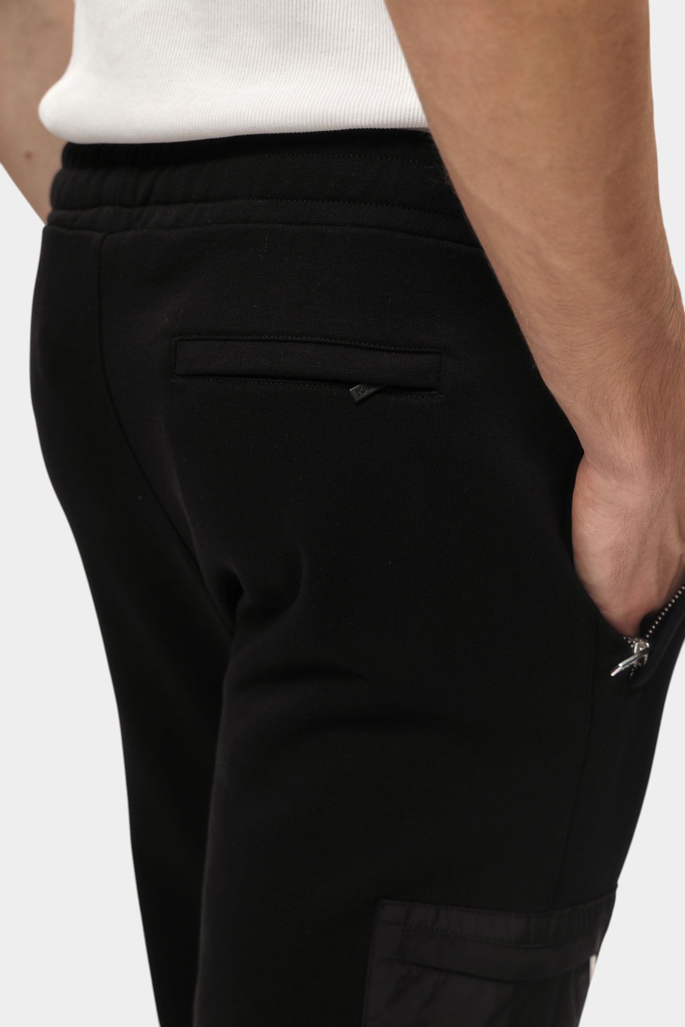 552900_705016 Брюки спортивные Karl Lagerfeld Черный