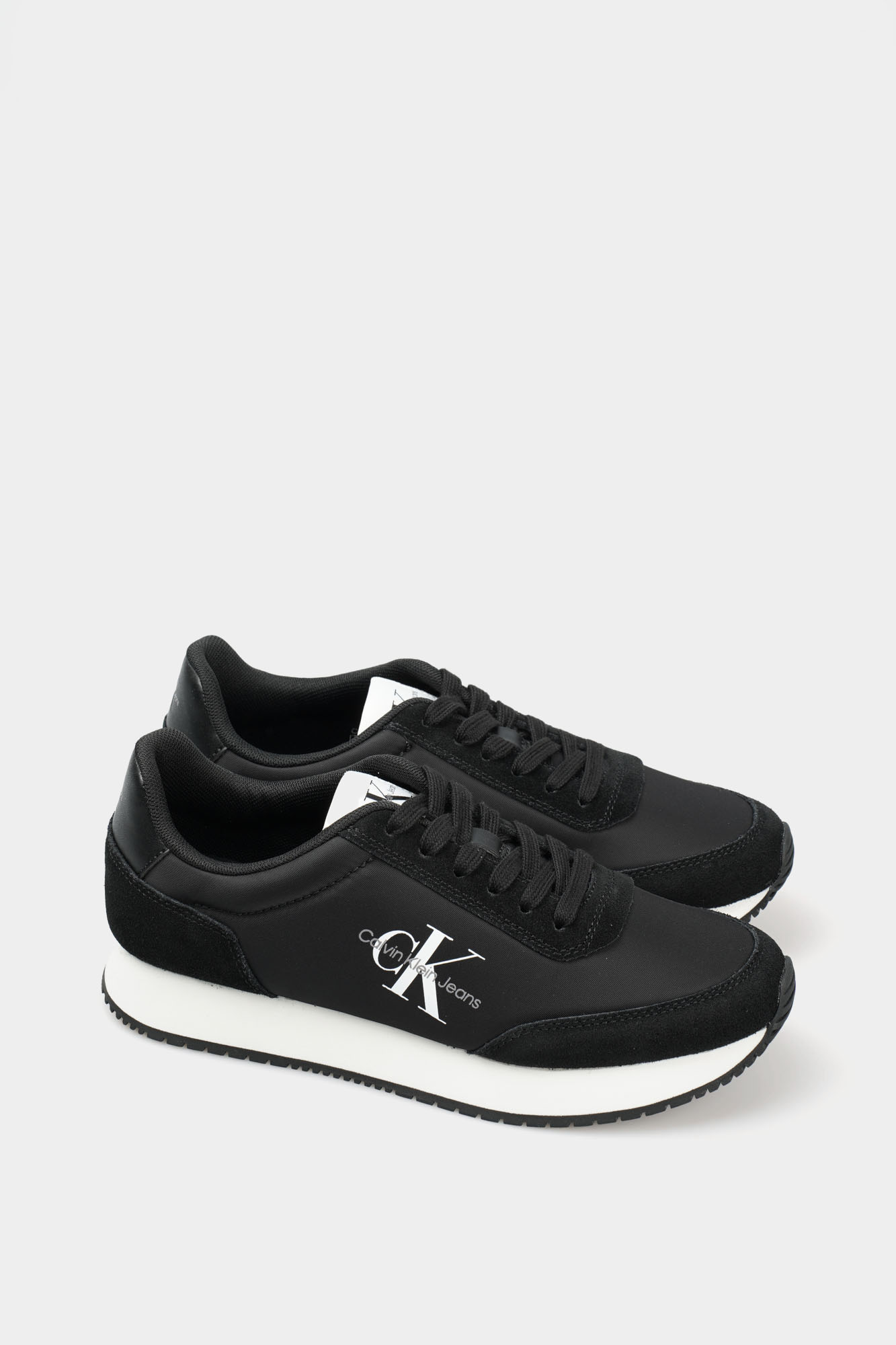 YW0YW01326 Кроссовки Calvin Klein Jeans Черный