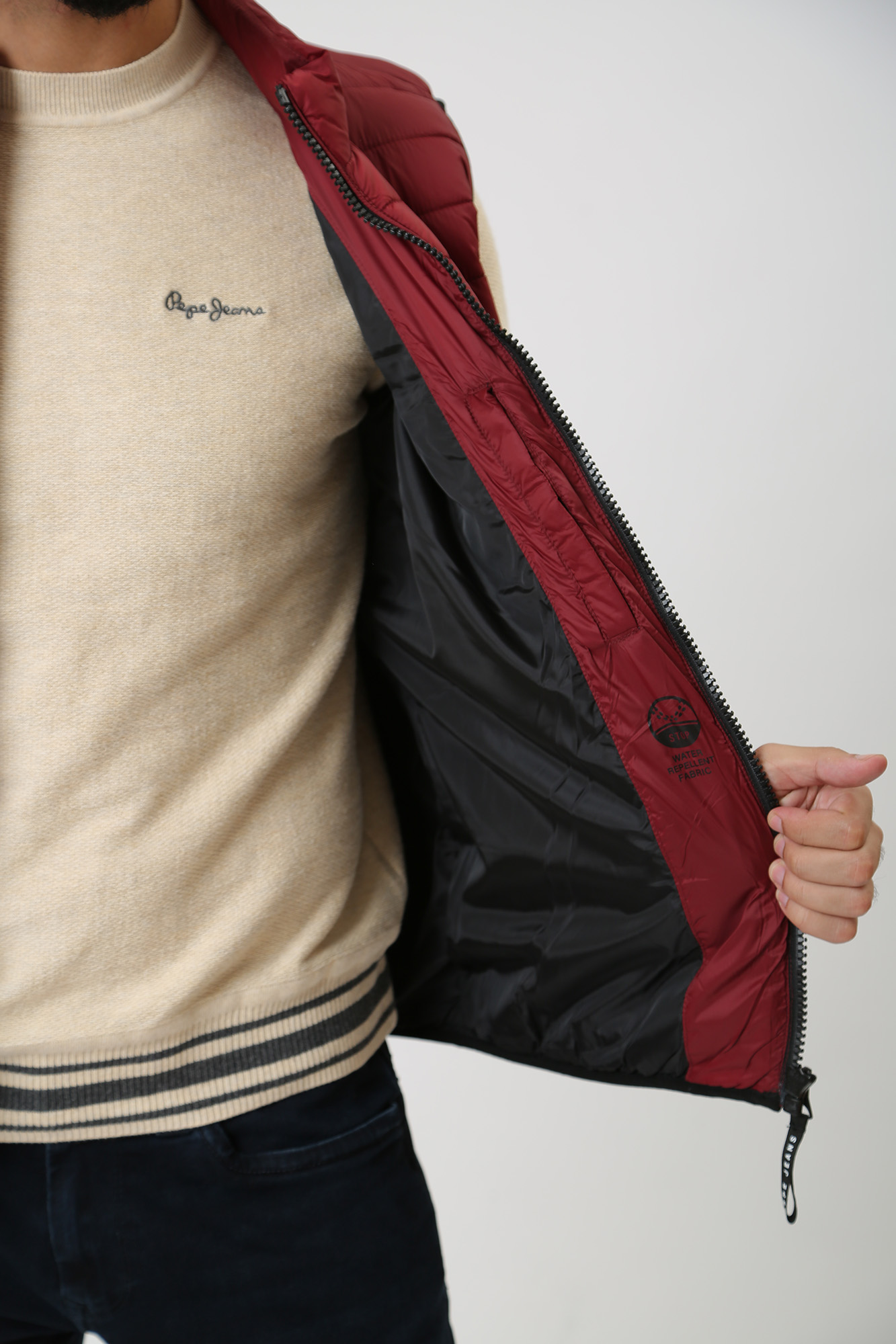 PM402862 Жилет утепленный Pepe Jeans Красный