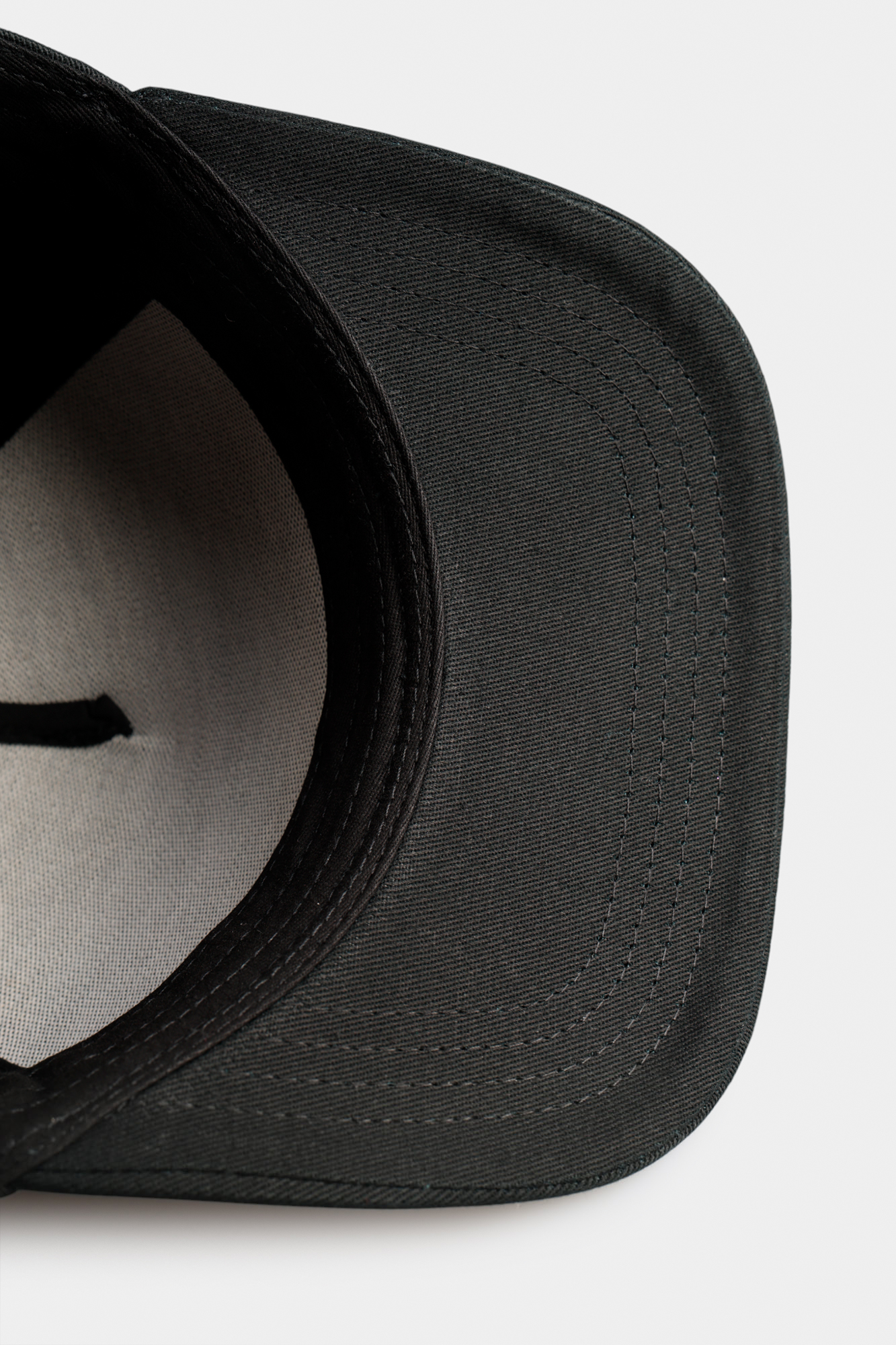 554101_805641 Кепка Karl Lagerfeld Черный