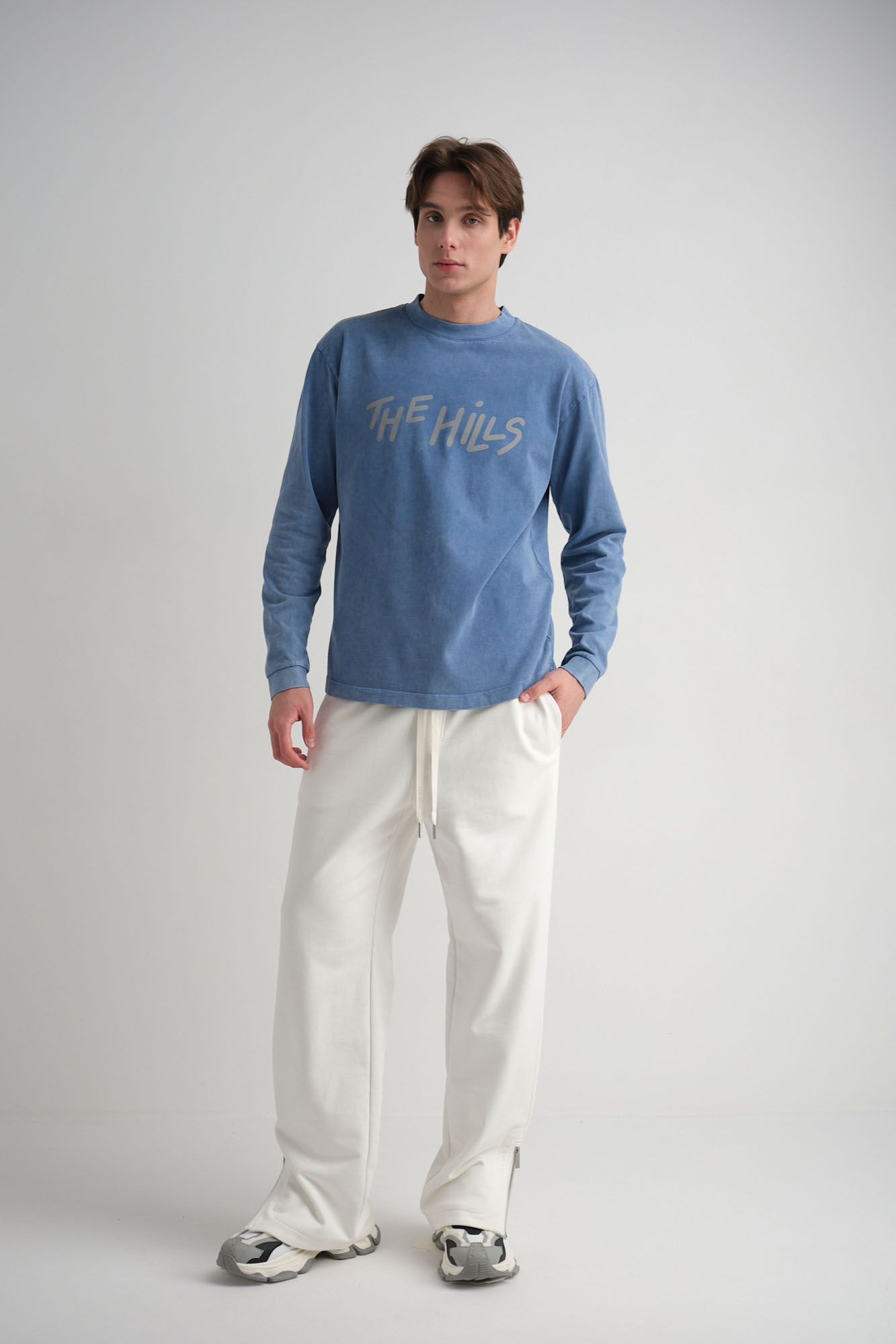 M-242-TU-22-6001 Лонгслив The Hills Голубой