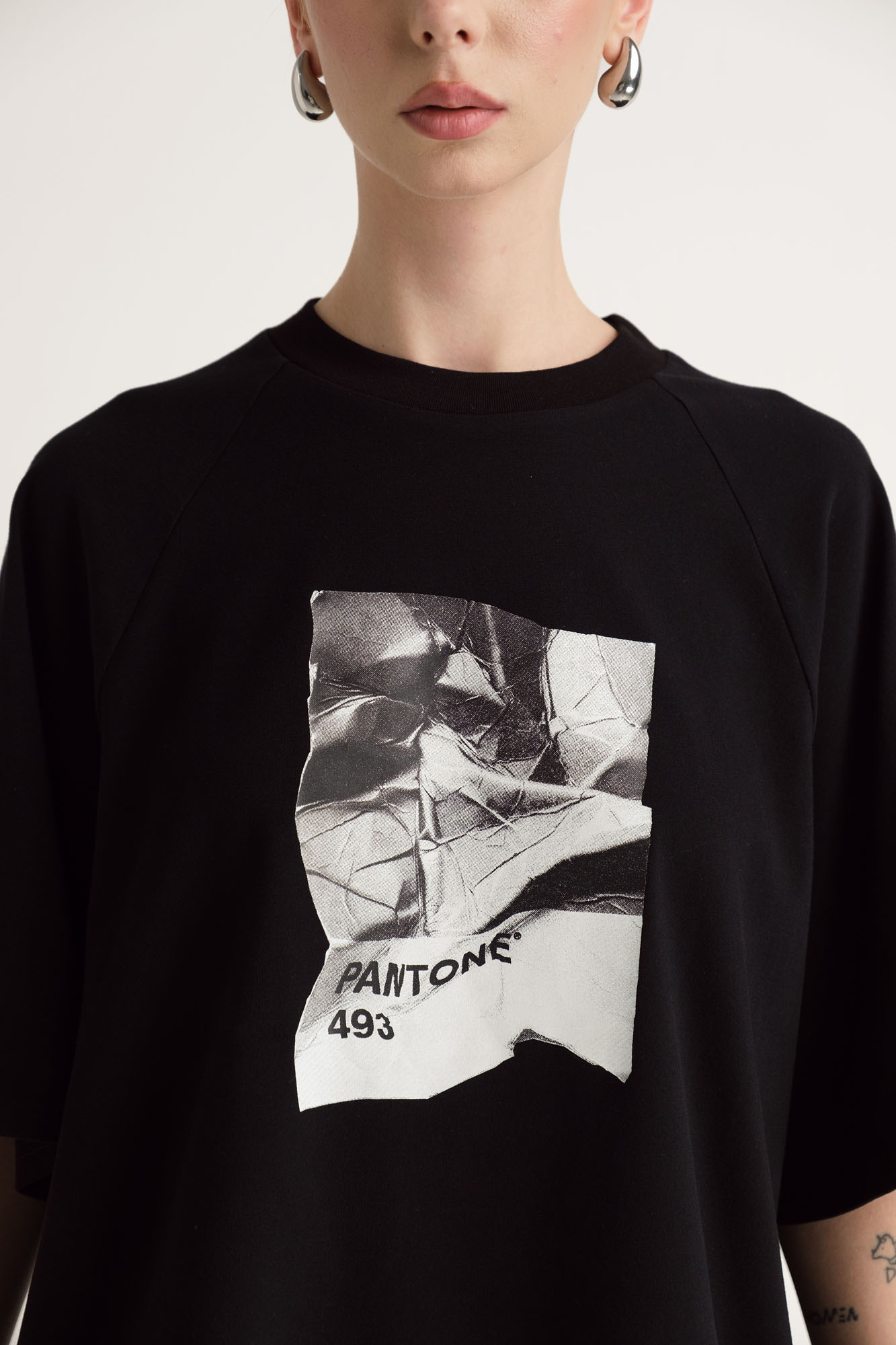 W-242-THT-22-0090 футболка the hills 