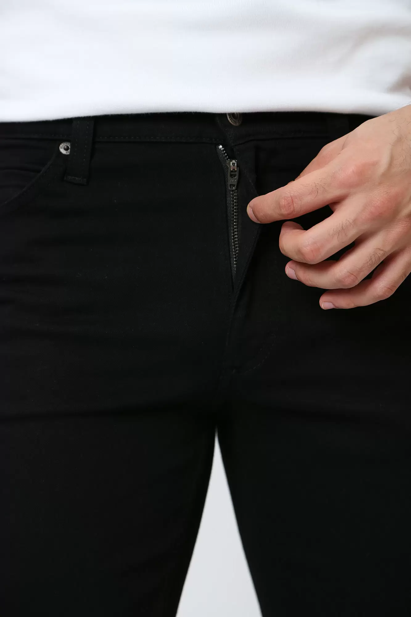 1006741-4000 Джинсы Mustang Черный