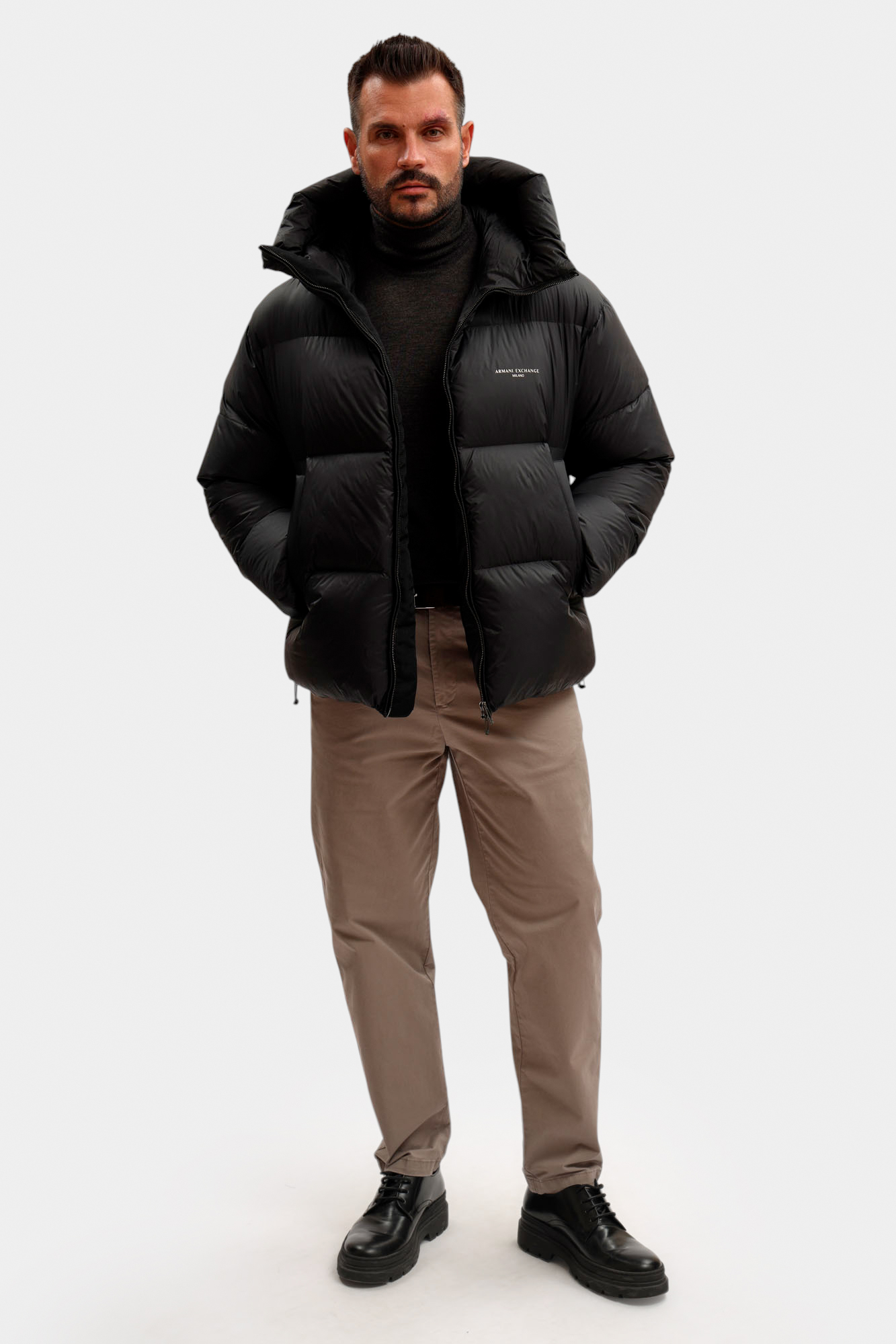 XM001115_AF16589 Куртка пуховая Armani Exchange Черный