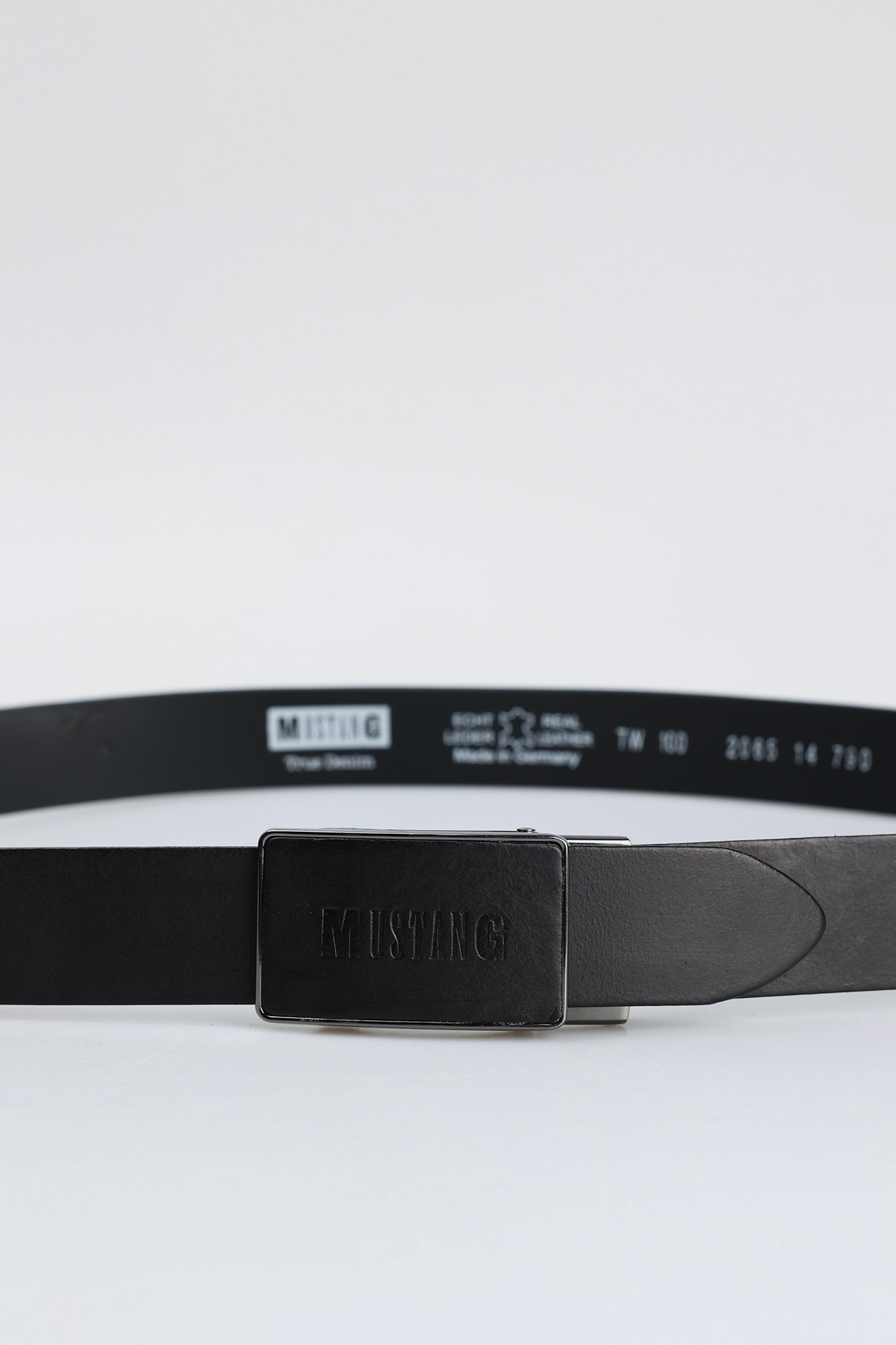 MG2065L14-0790 Ремень Mustang Черный