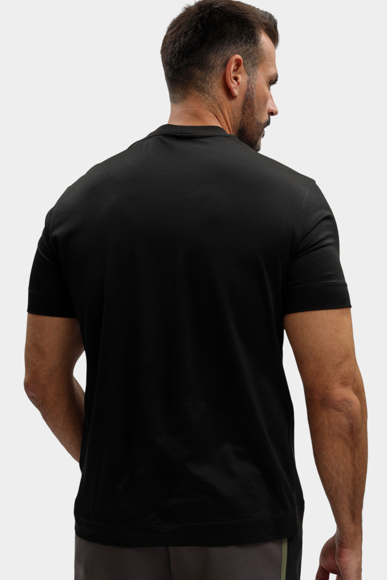 EM002963_ AF10761 Футболка Emporio Armani Черный