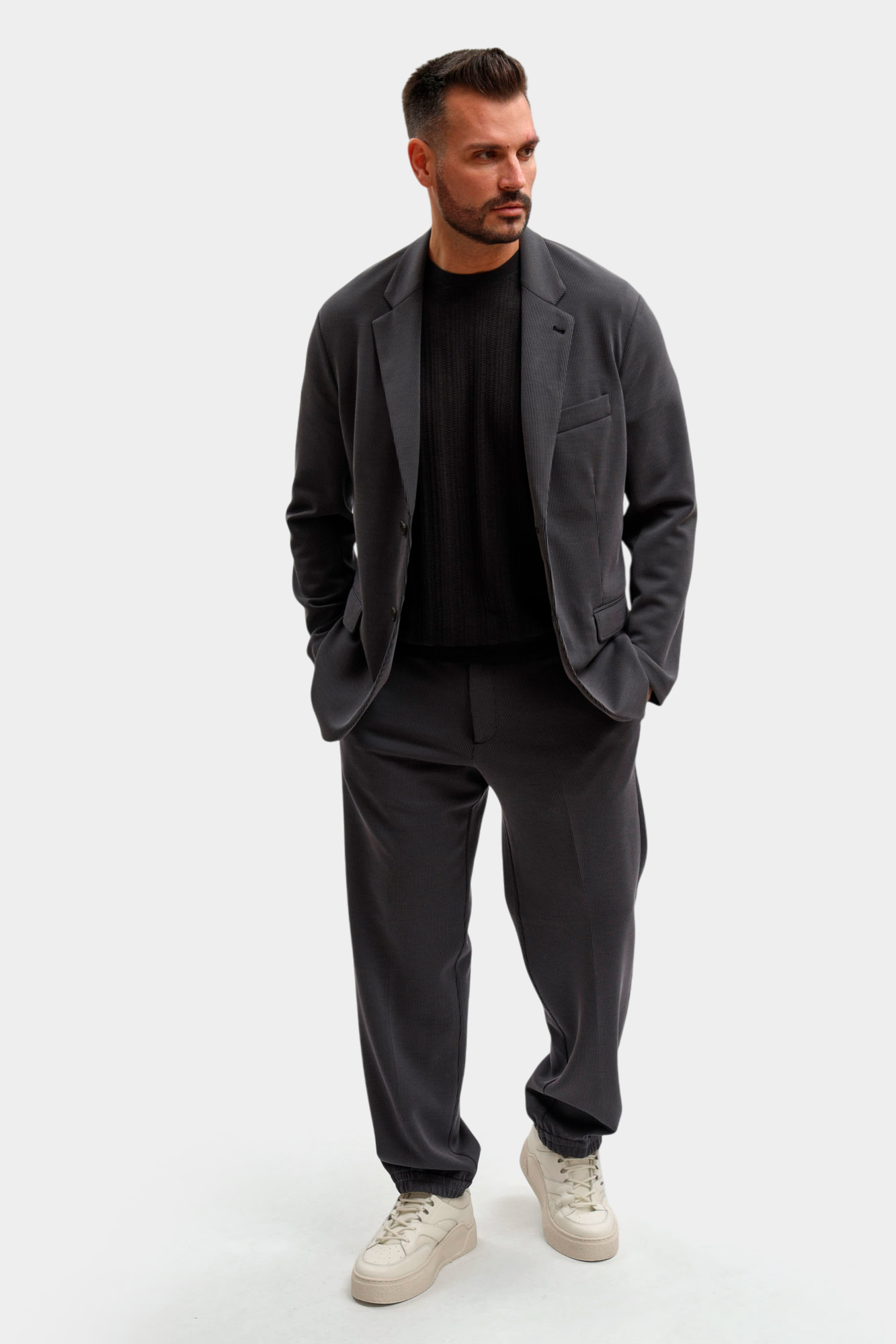 EM005397_AF21866 Брюки  Emporio Armani Черный