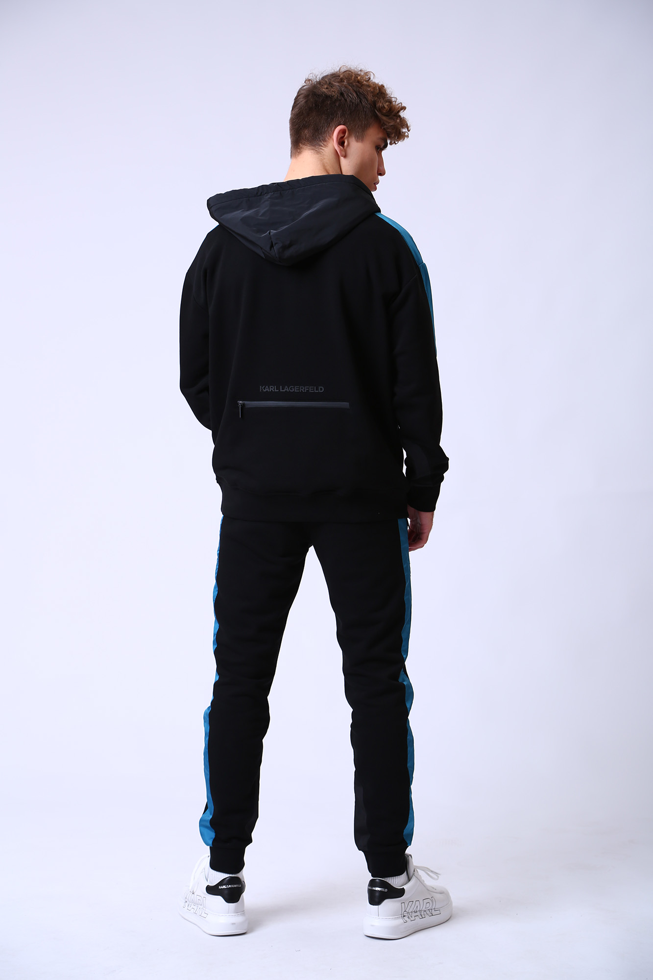 524910_705005 Брюки джоггеры Karl Lagerfeld Черный