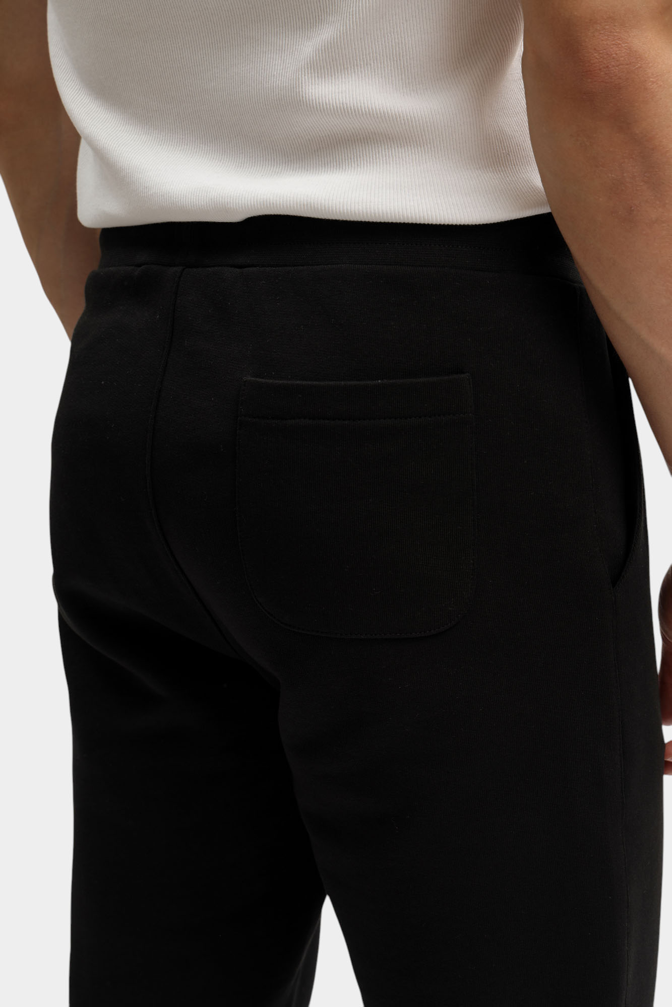 554917_705401 Брюки спортивные Karl Lagerfeld Черный