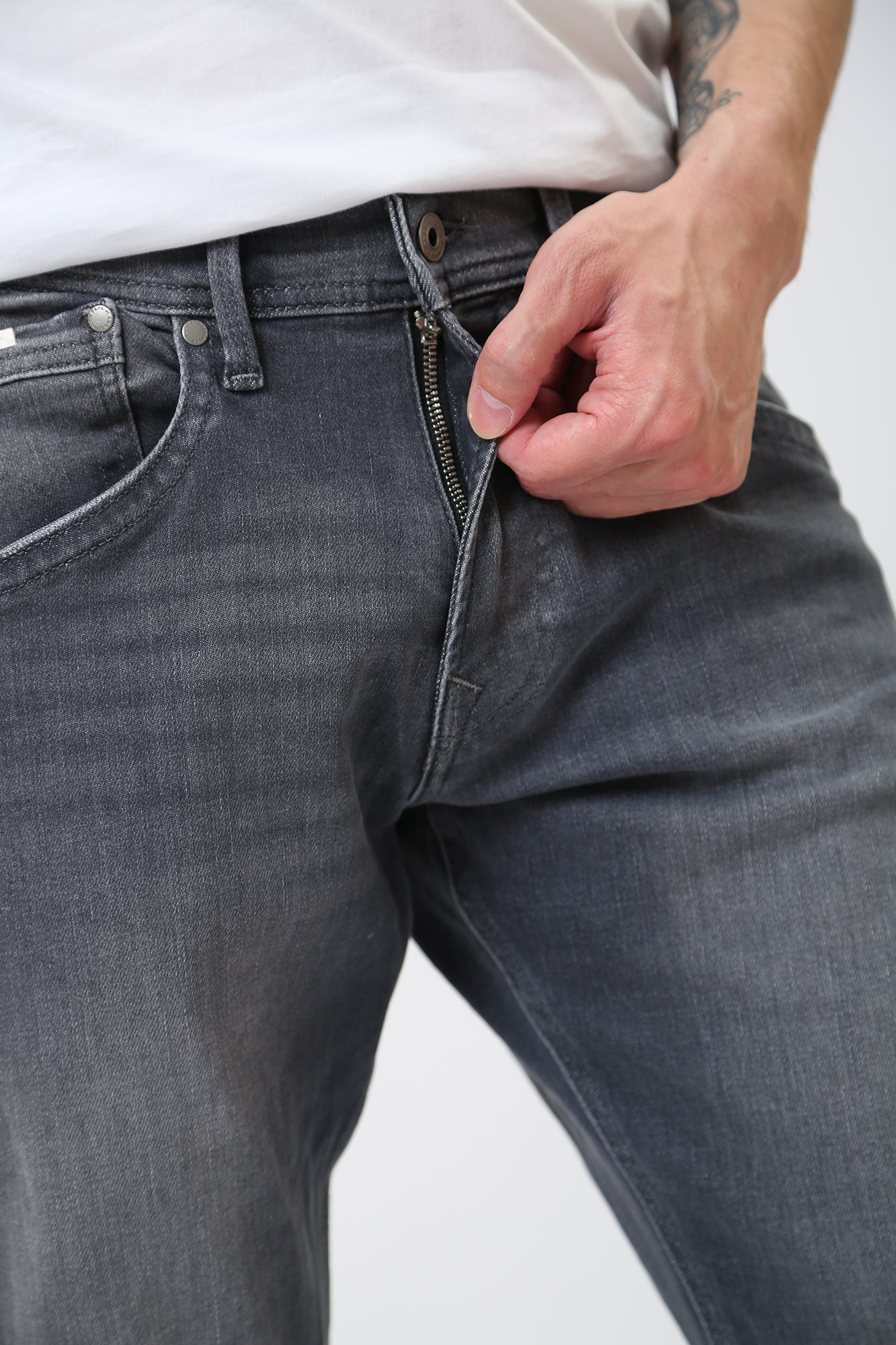 PM206328UE5 Джинсы TRACK Pepe Jeans Серый