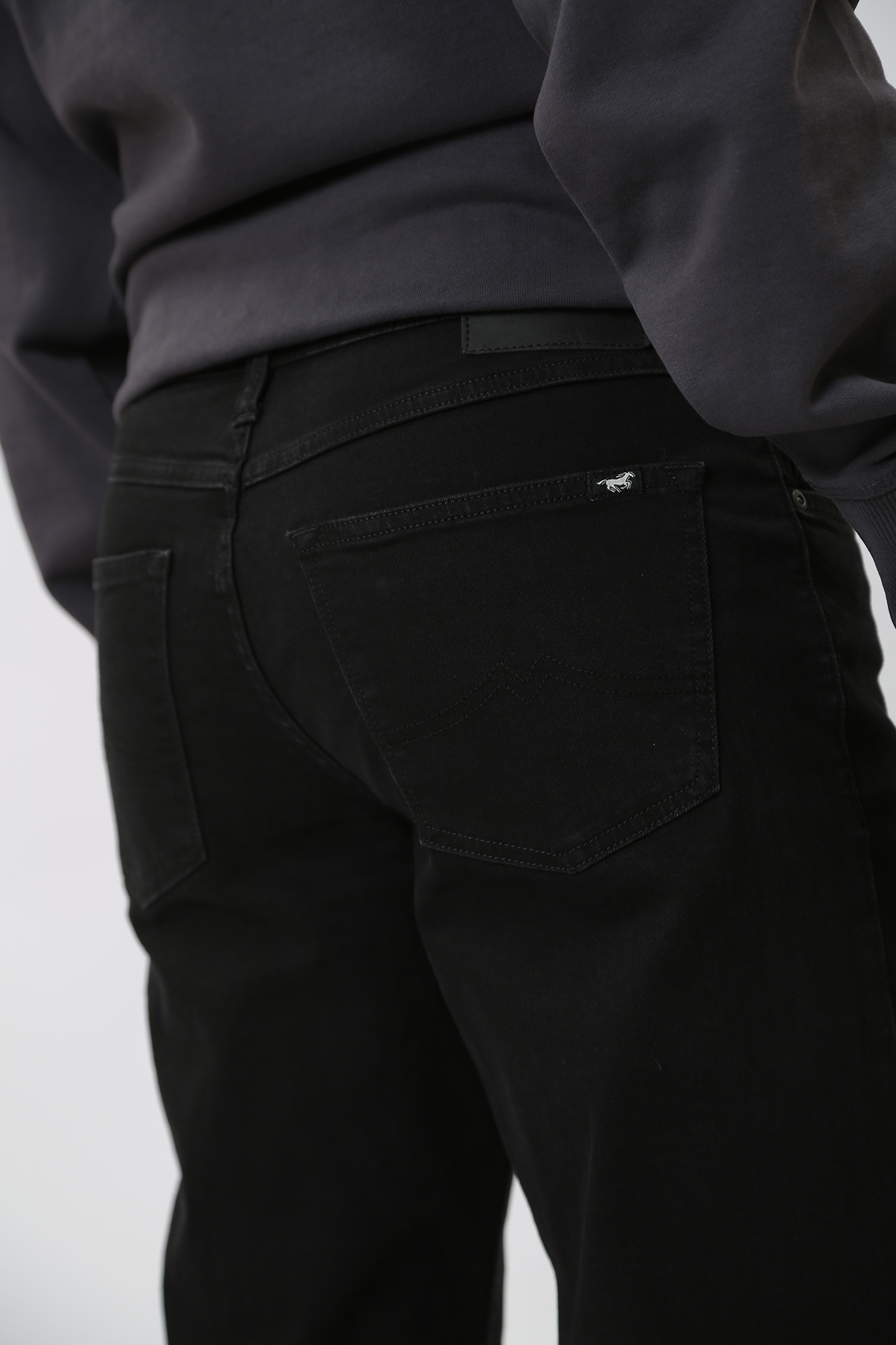 1014996-4000 Джинсы Big Sur  Mustang Черный