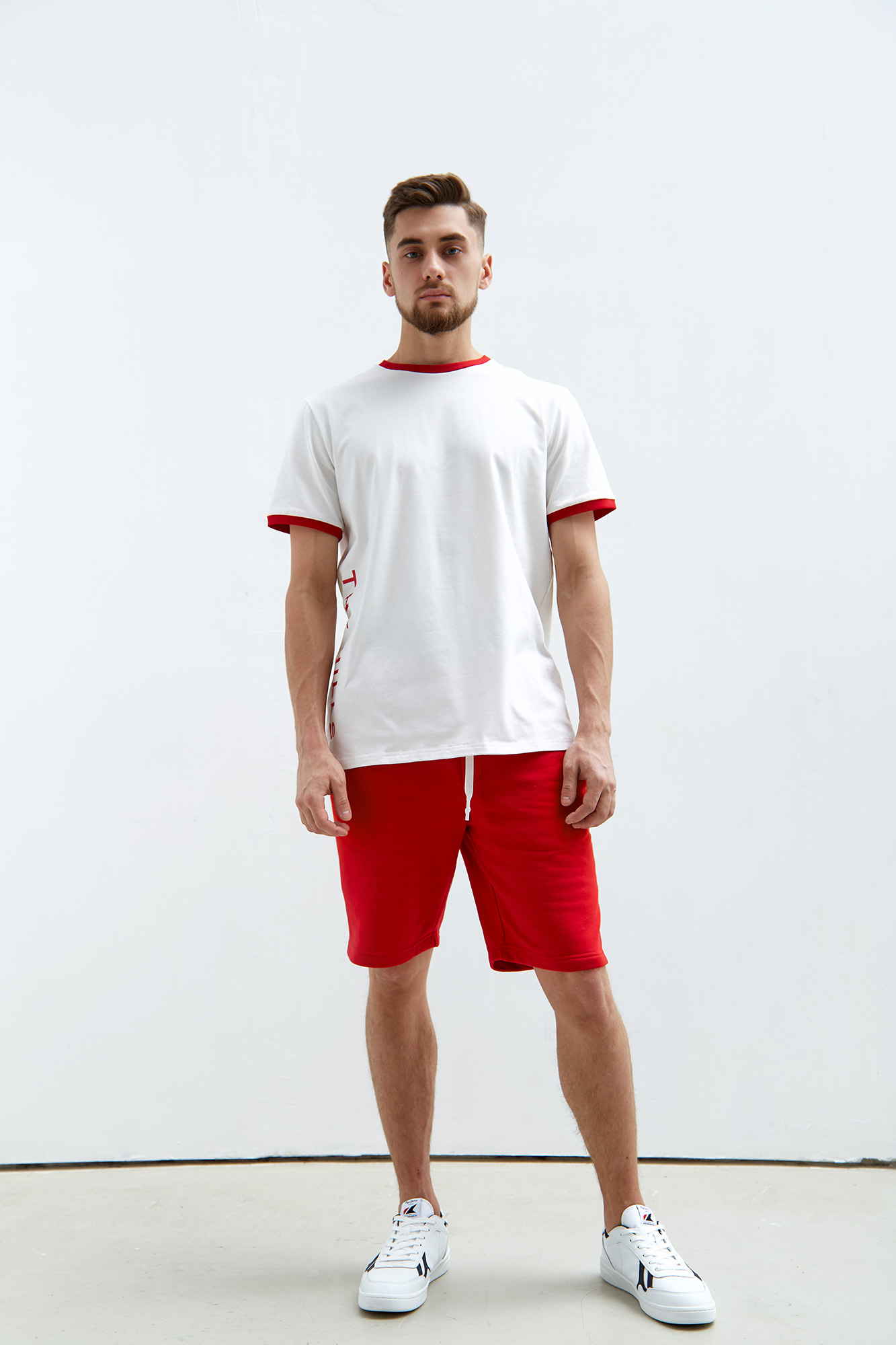 M-231-P-20-0008 Шорты спортивные The Hills Красный