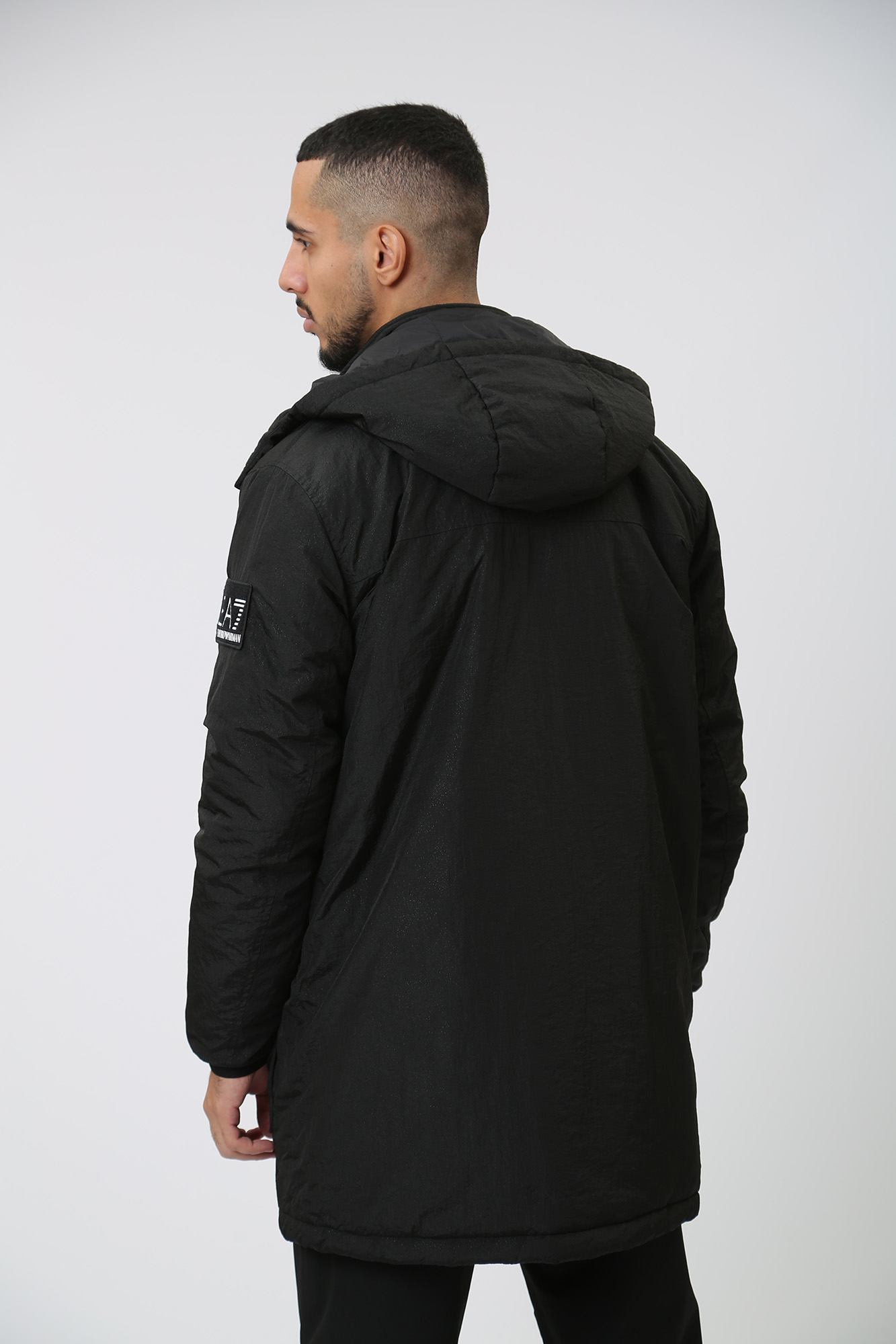 6RPK02_PNEFZ Пальто пуховое EA7 Черный