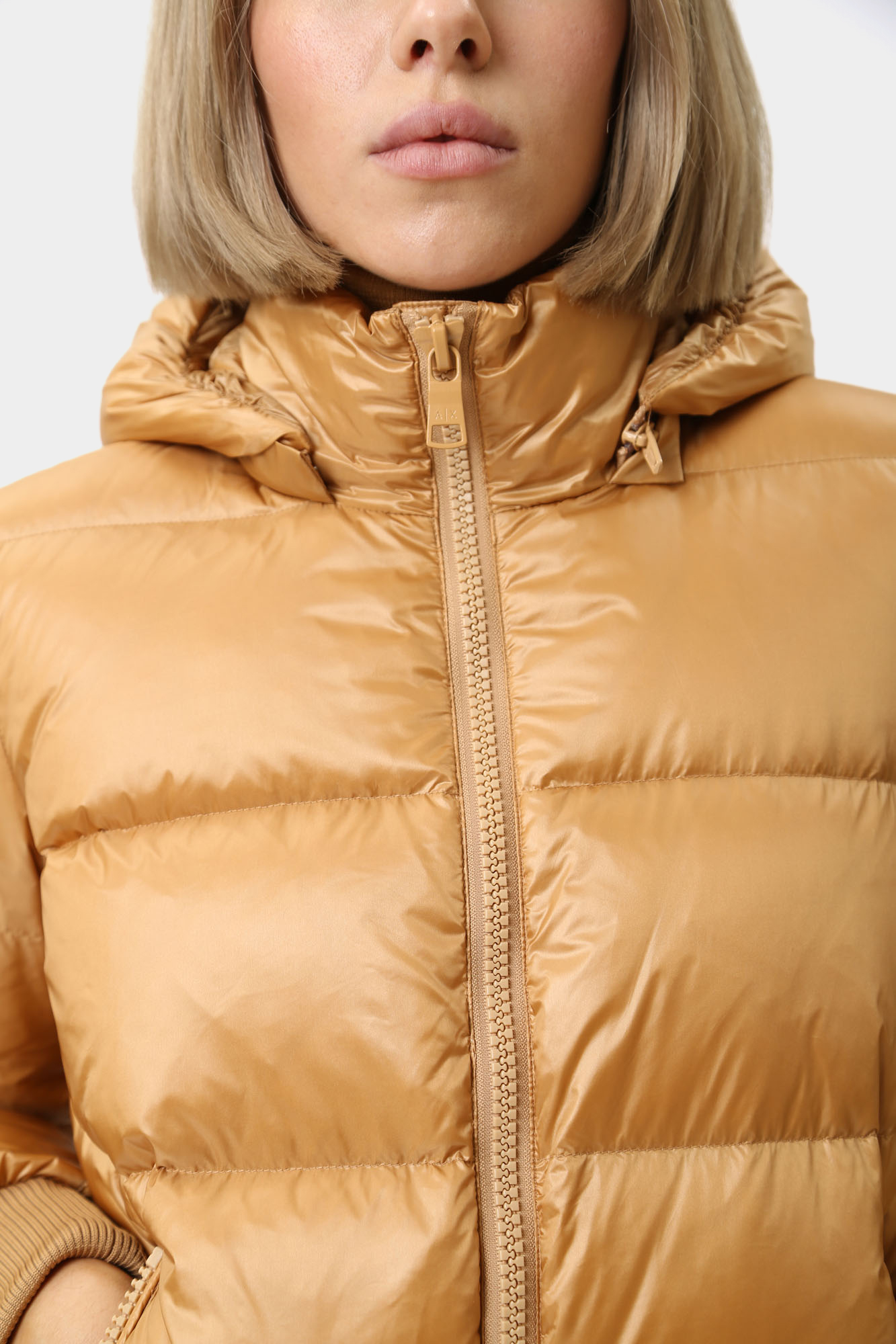 XW000228_AF10860 куртка пуховая armani exchange 