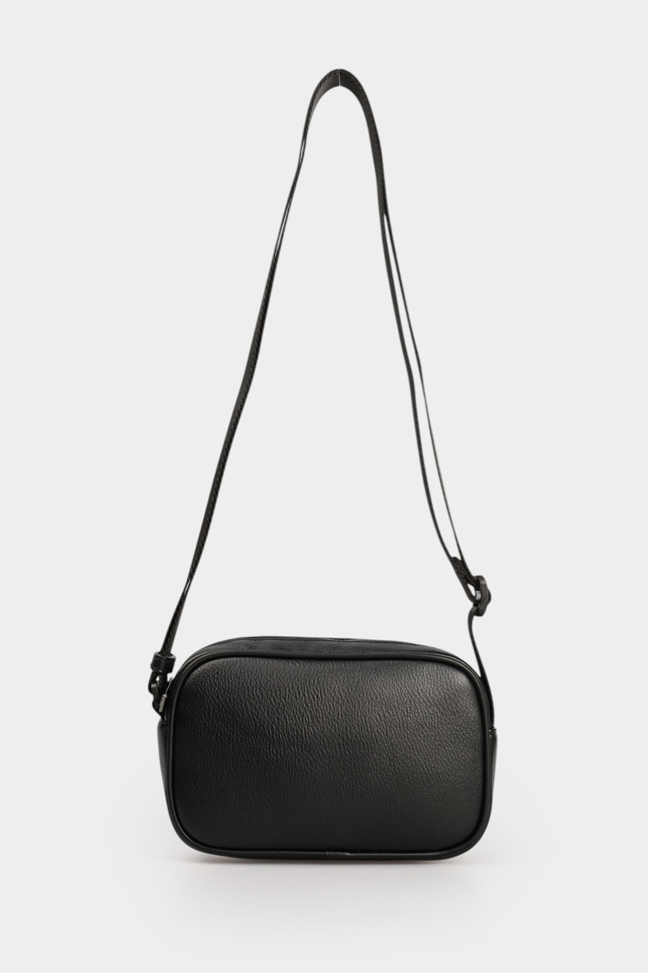 XM001601_AF17205 Сумка Armani Exchange Черный