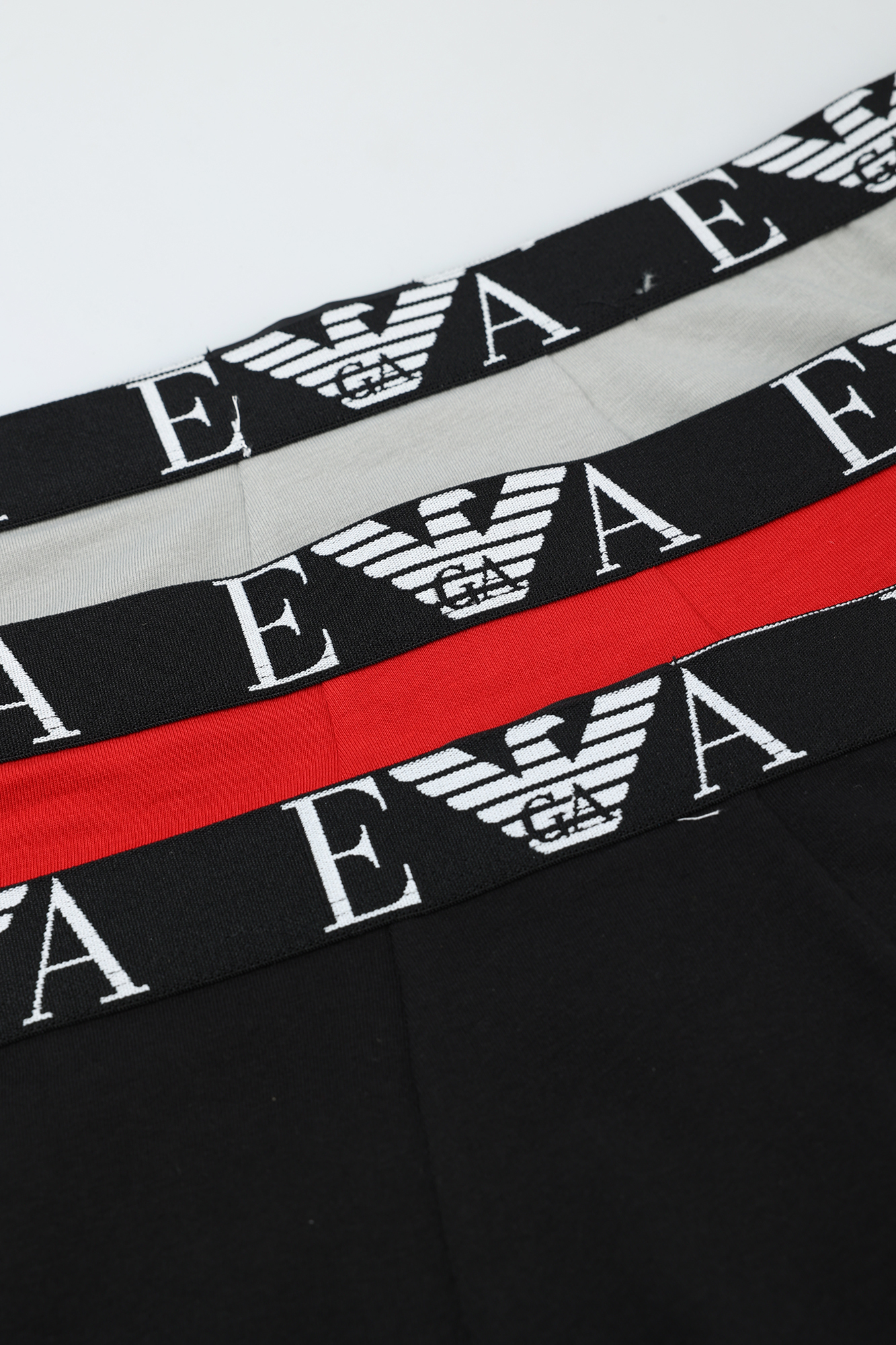 111357_3F715 Комплект белья 3 шт. Emporio Armani Красный