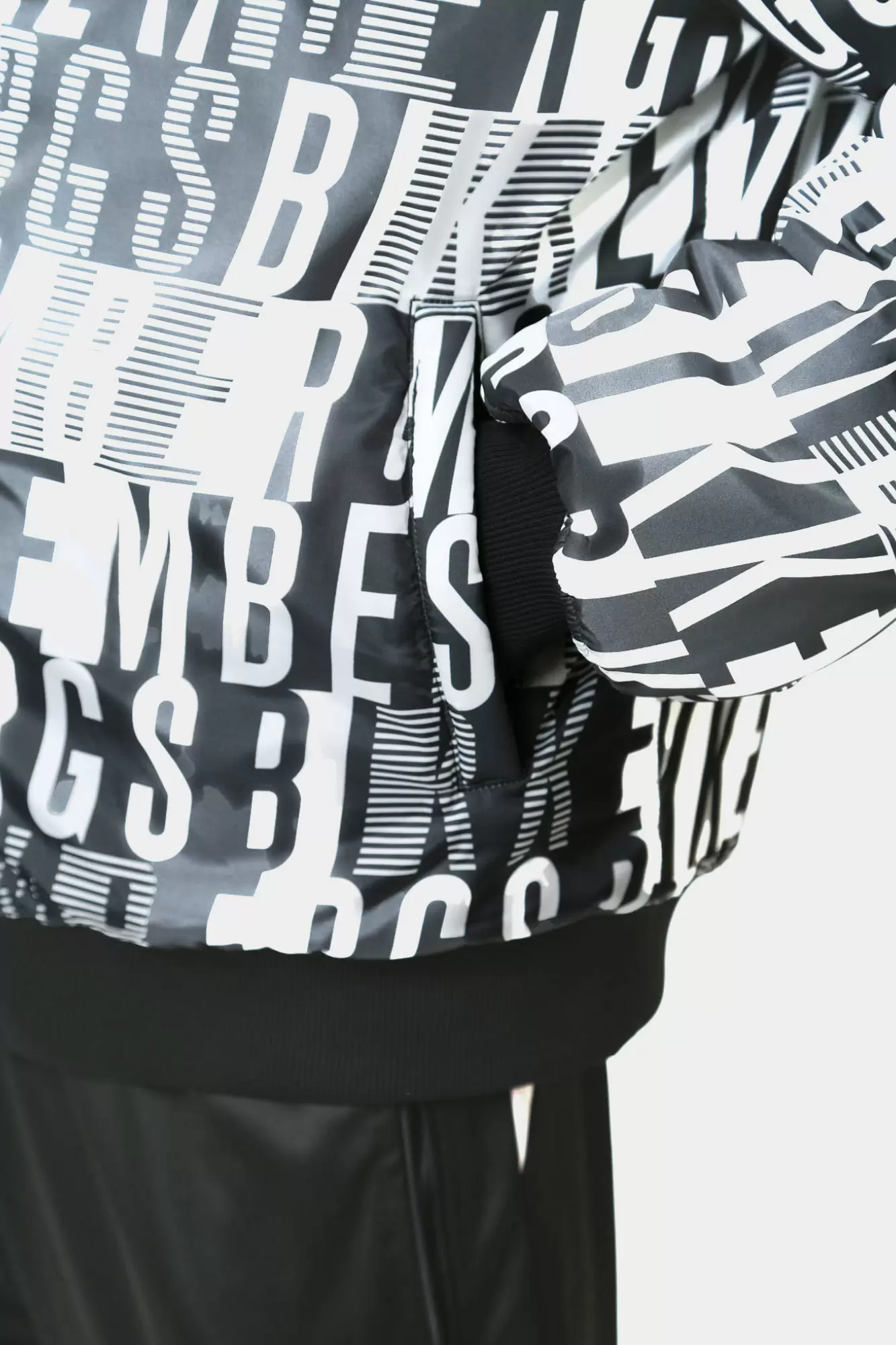 bikkembergs ブルゾン 251BML07748000.5.H1.jpg?sw=920