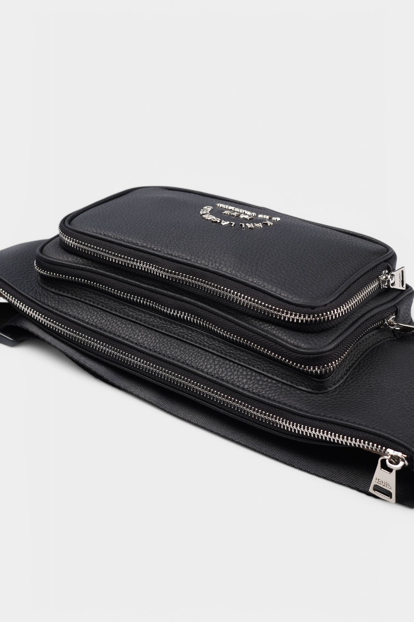 552451_815911 Сумка поясная Karl Lagerfeld Черный