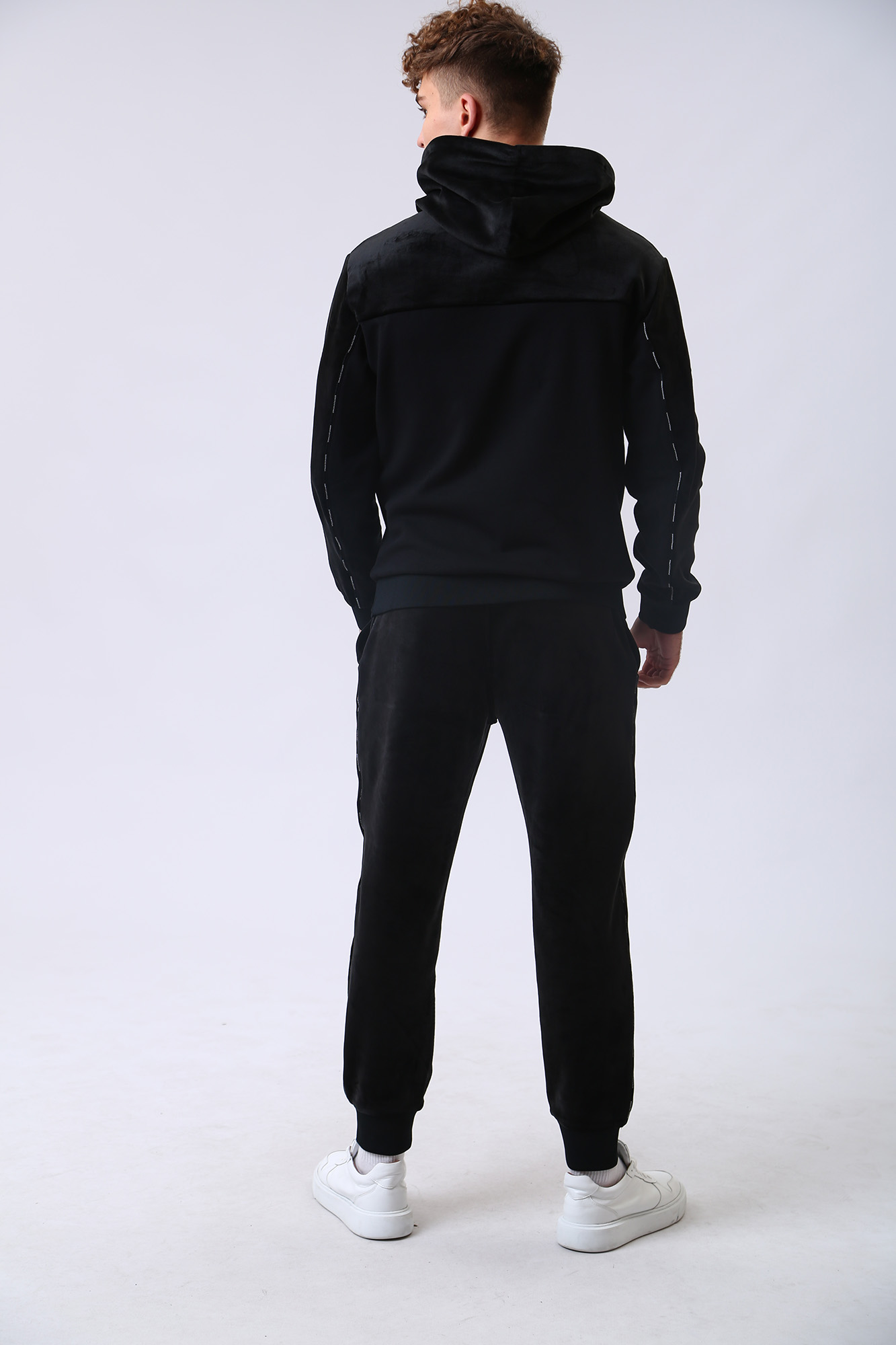 6LZPKA_ZJ6LZ Брюки спортивные Armani Exchange Черный