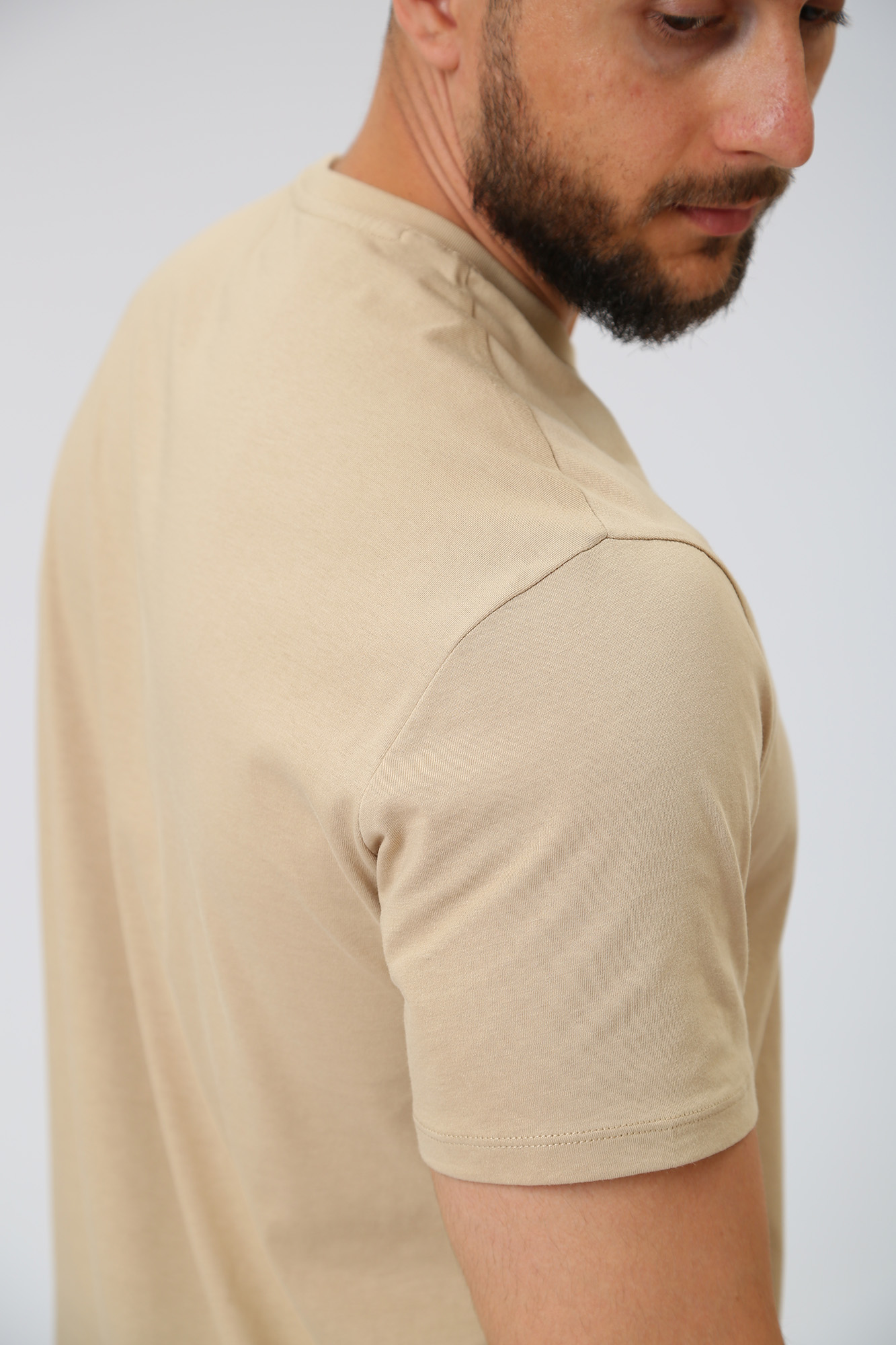 3RZTJJ_ZJ8EZ Футболка Armani Exchange Белый