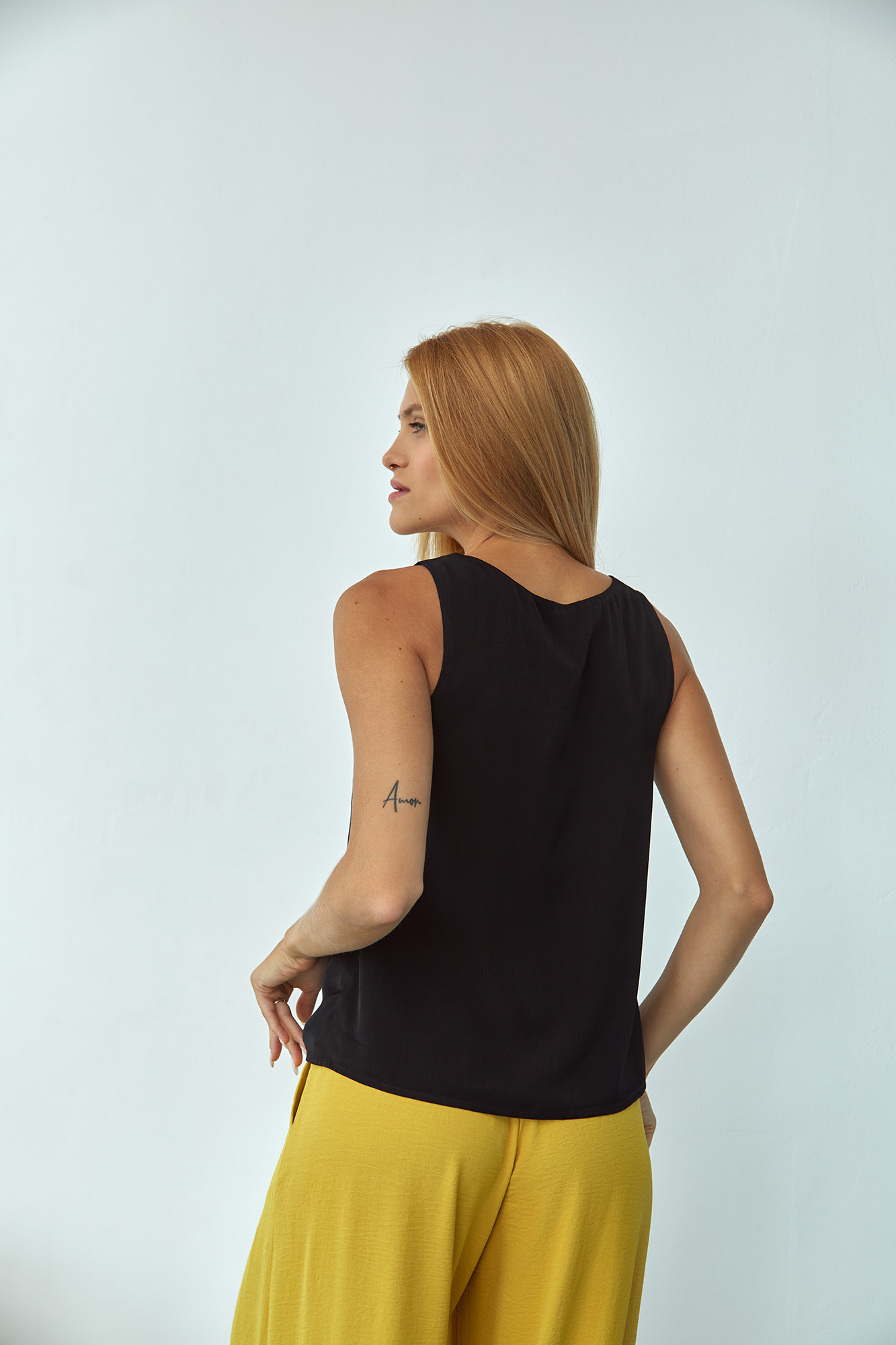 W-222-TH-56-3517 топ the hills 