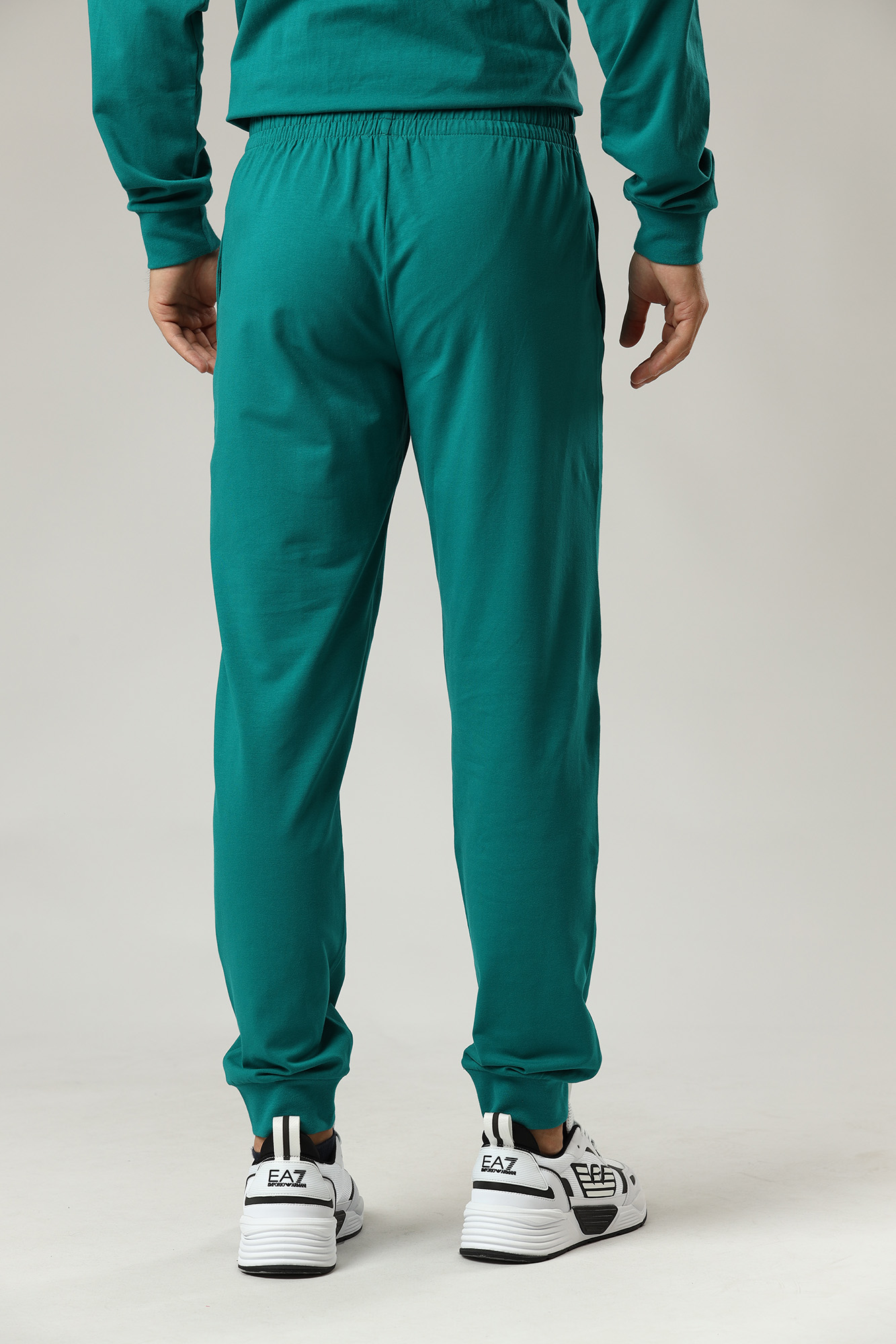 3LPP57_PJCSZ Брюки спортивные джоггеры EA7 Зеленый
