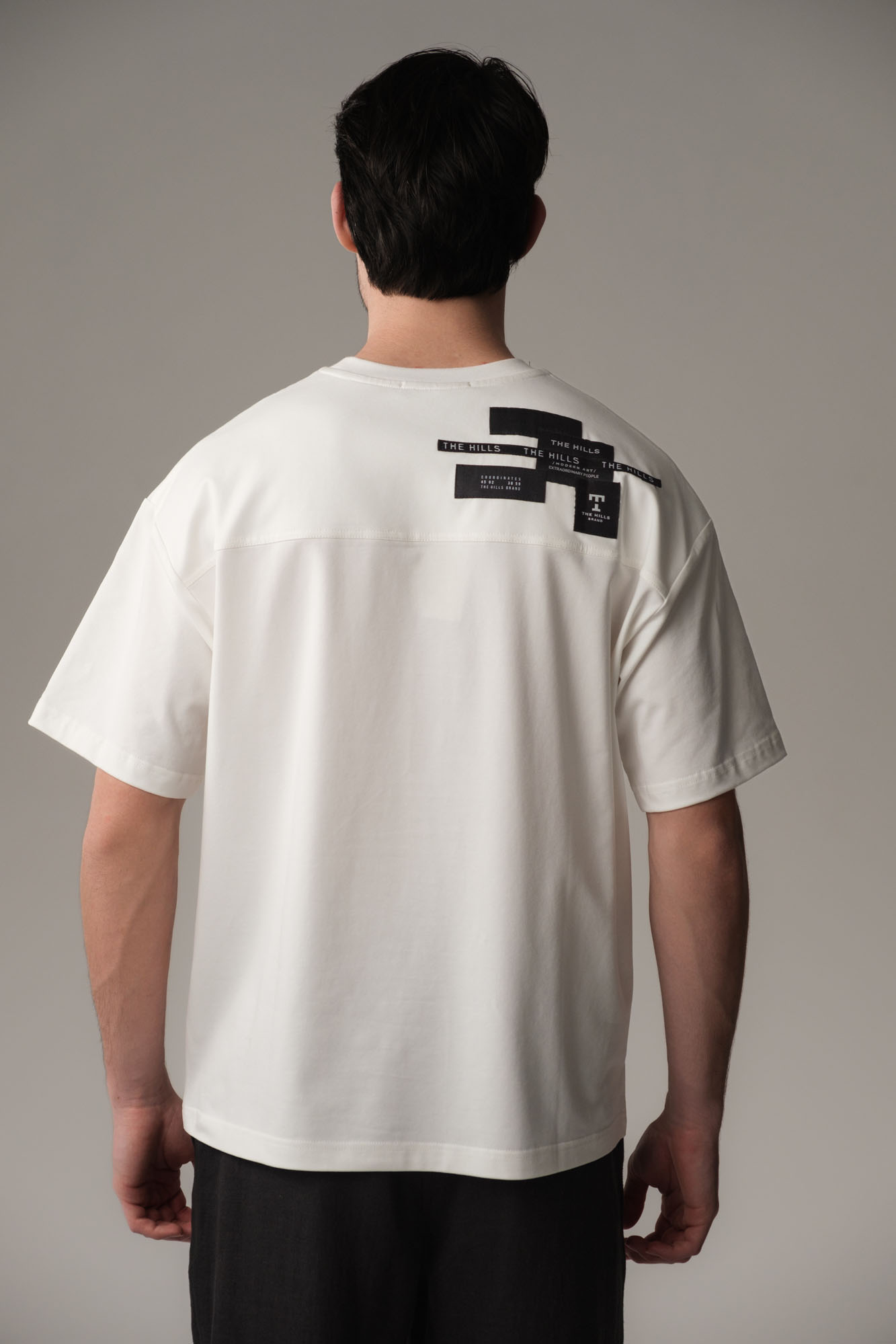 M-251-THT-22-0101 Футболка The Hills Молочный