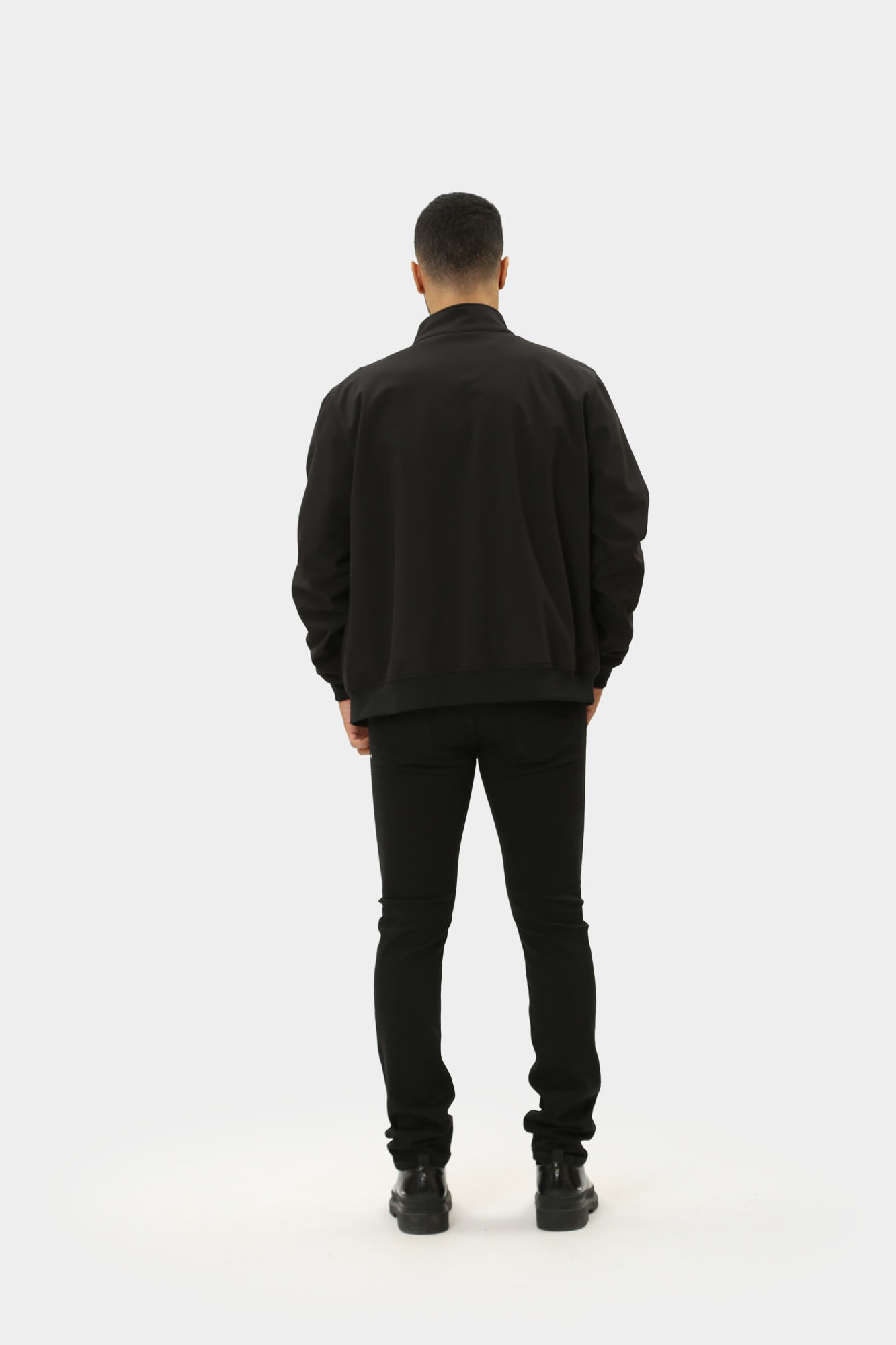 542580_50502 Ветровка Karl Lagerfeld Черный