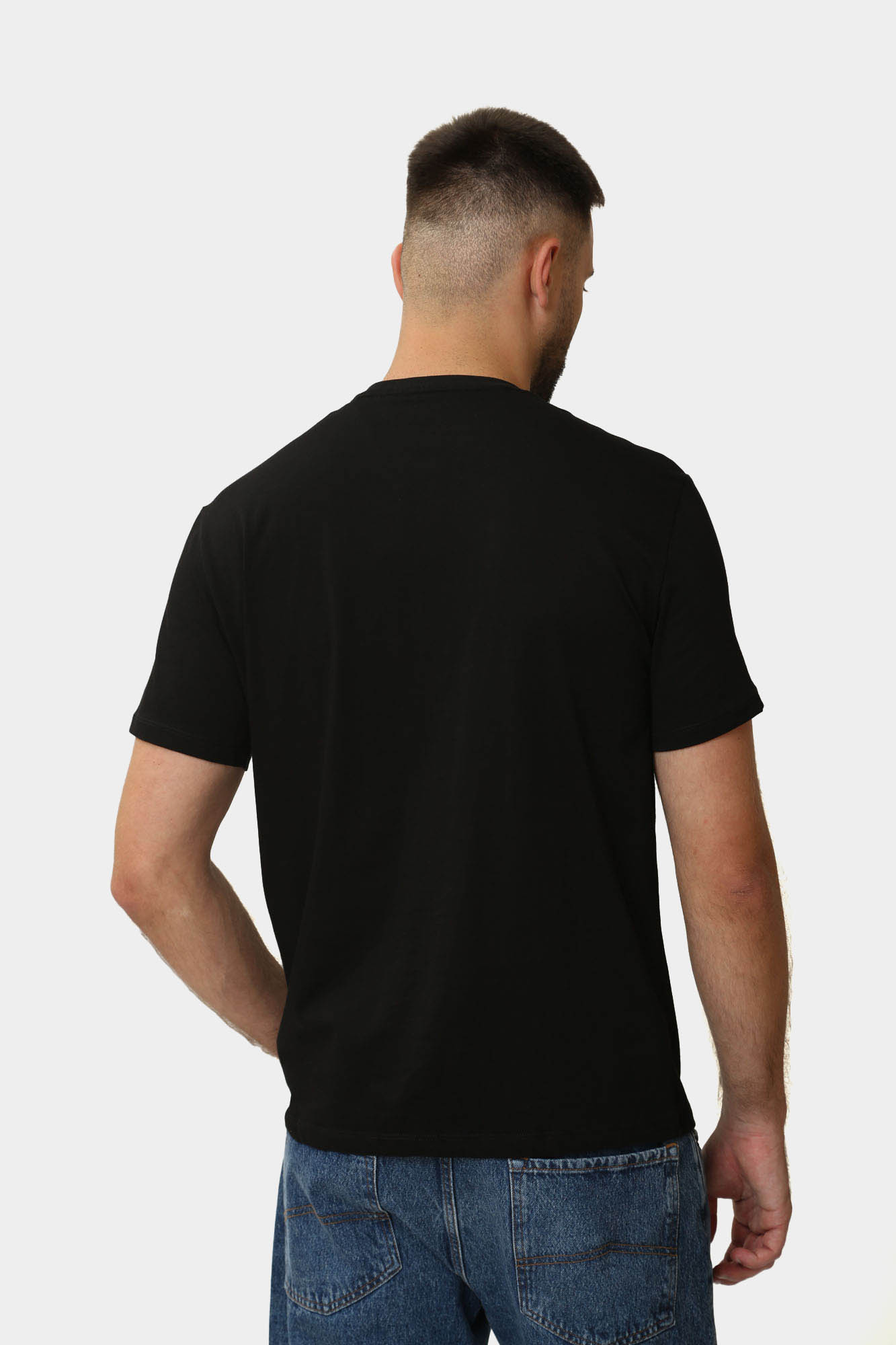 3DZTJQ_ZJGEZ Футболка Armani Exchange Черный