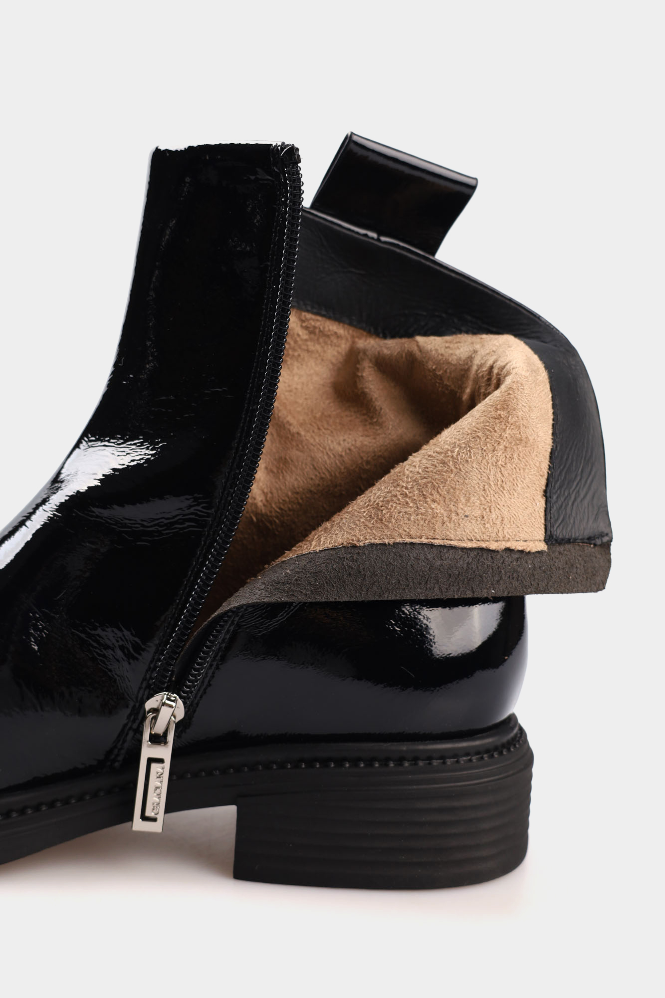 S8-36-201 Ботинки Graciana Черный