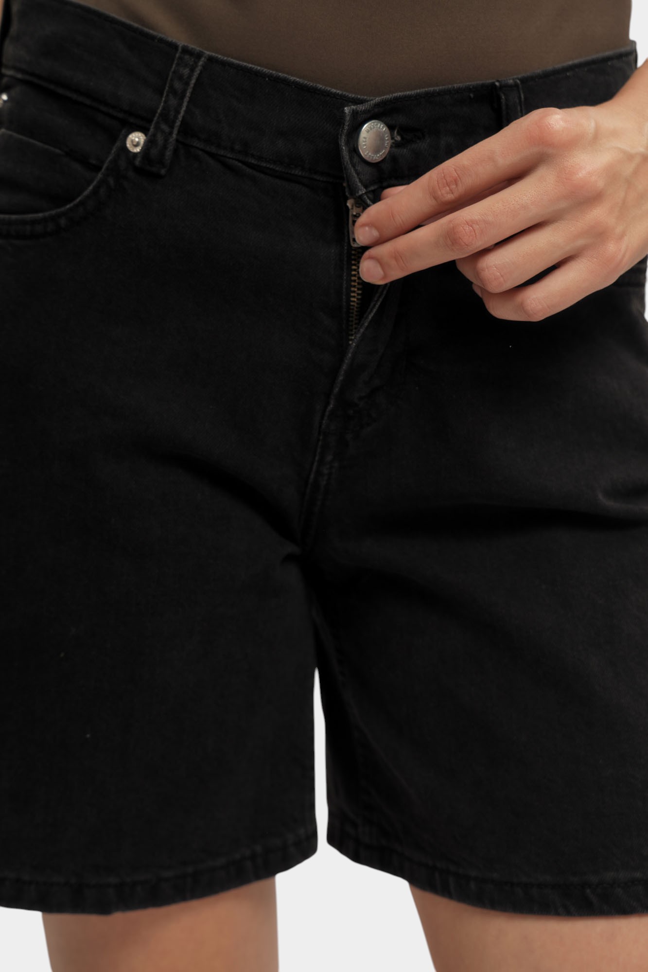 1016562 шорты джинсовые mustang 