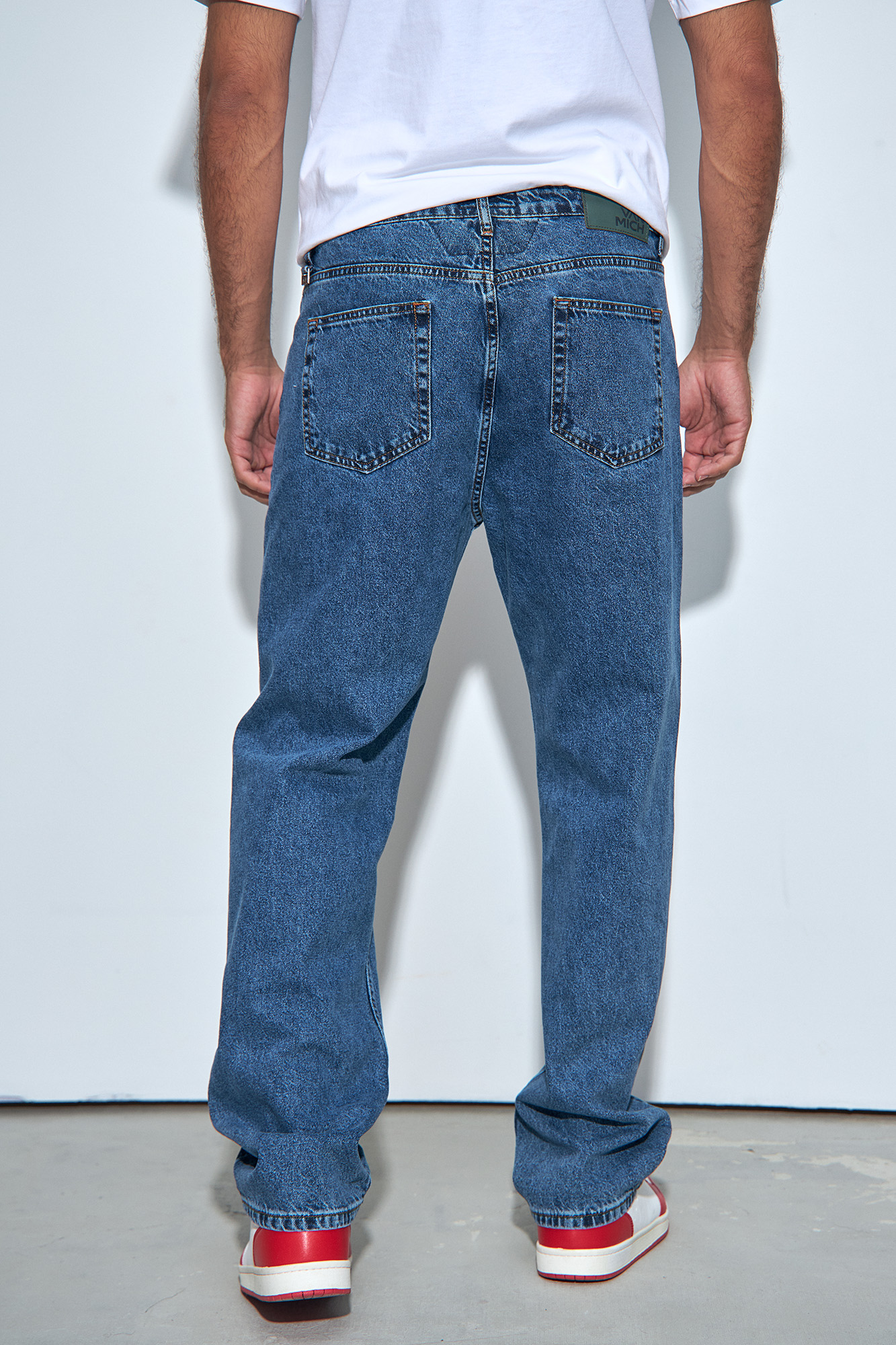 VM-232-33-012 Джинсы Straight Van Mich Синий